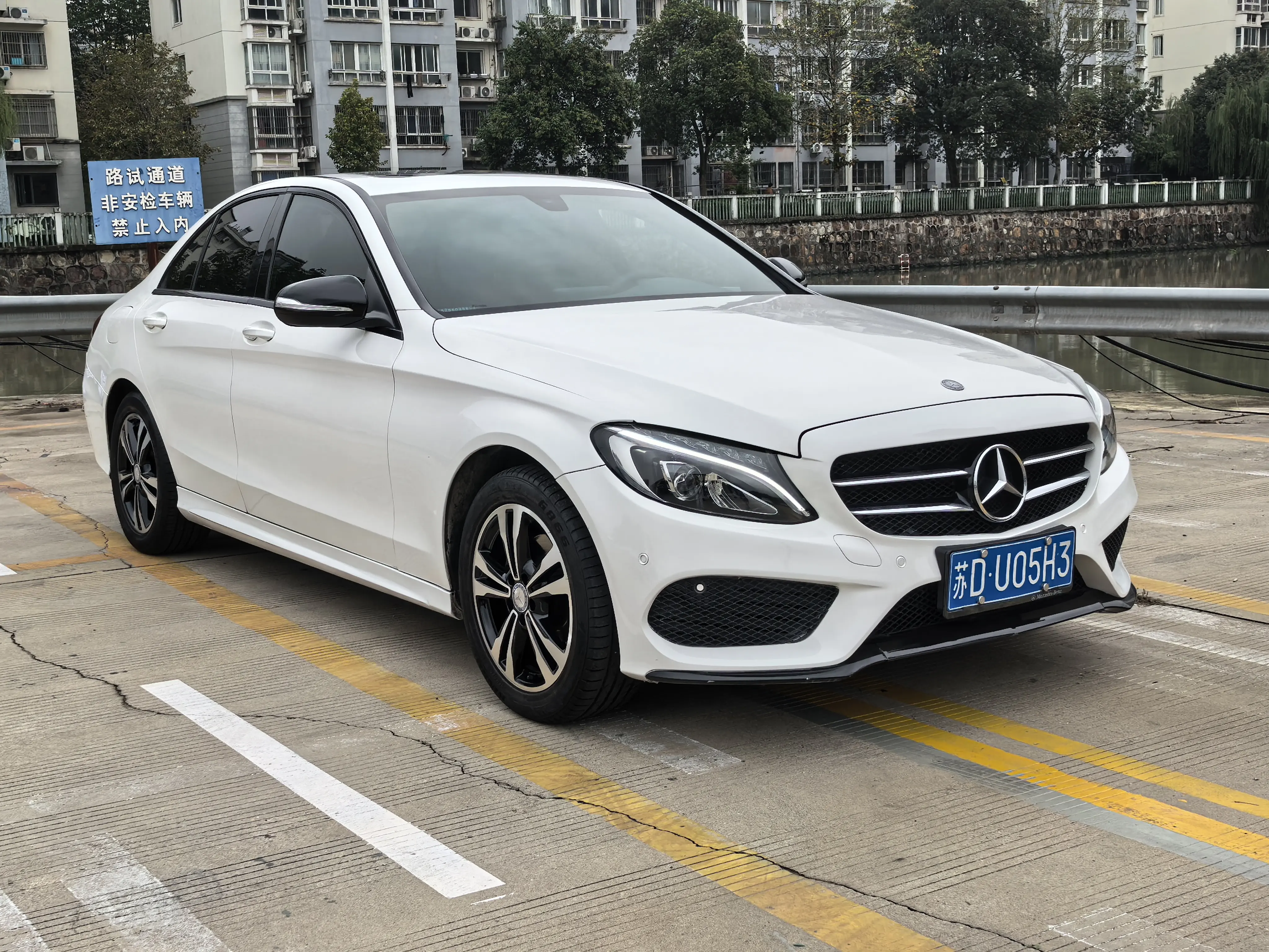 Mercedes-Benz Mercedes Benz C Class  из Китая