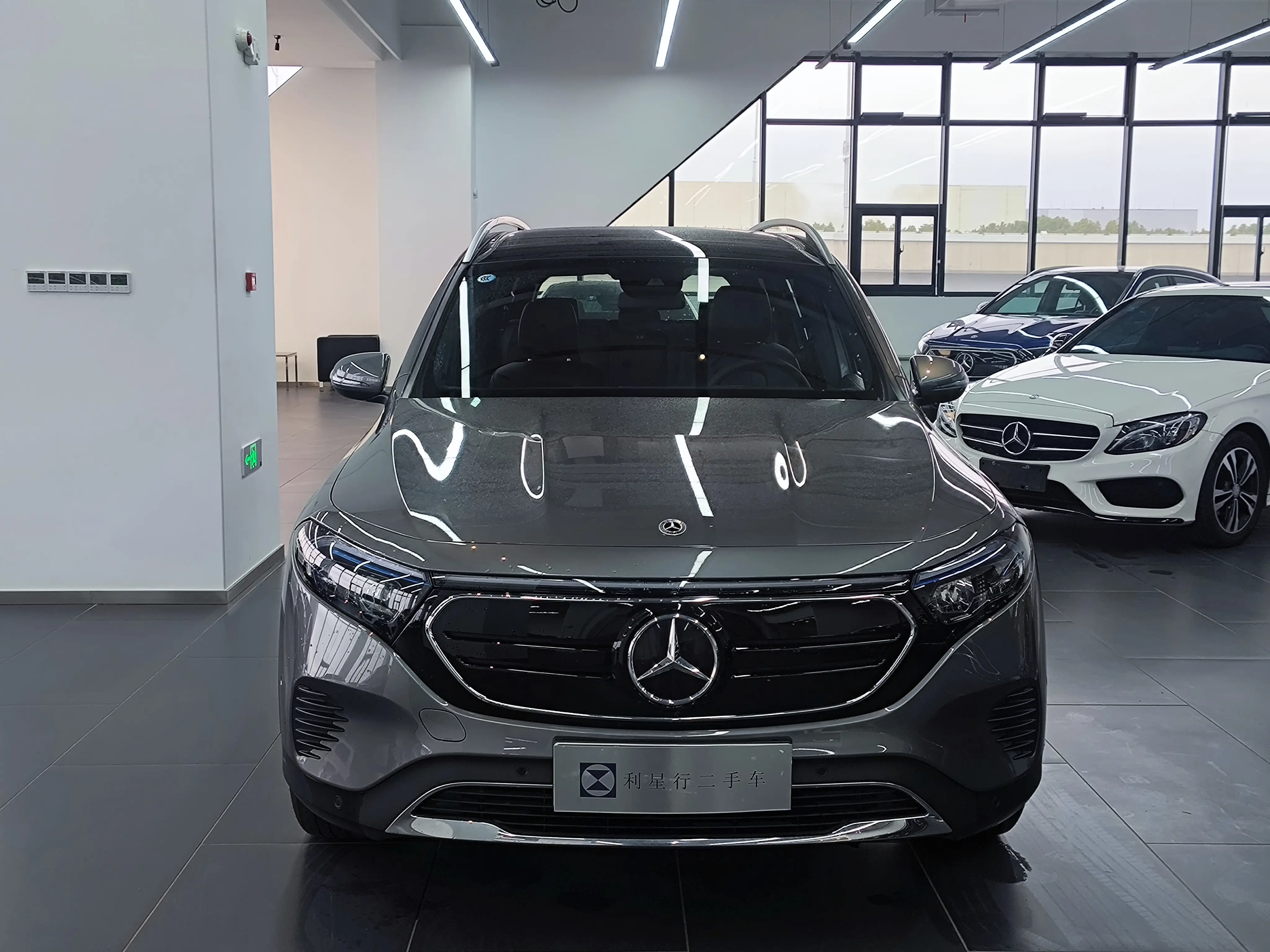 Mercedes-Benz EQB  из Китая