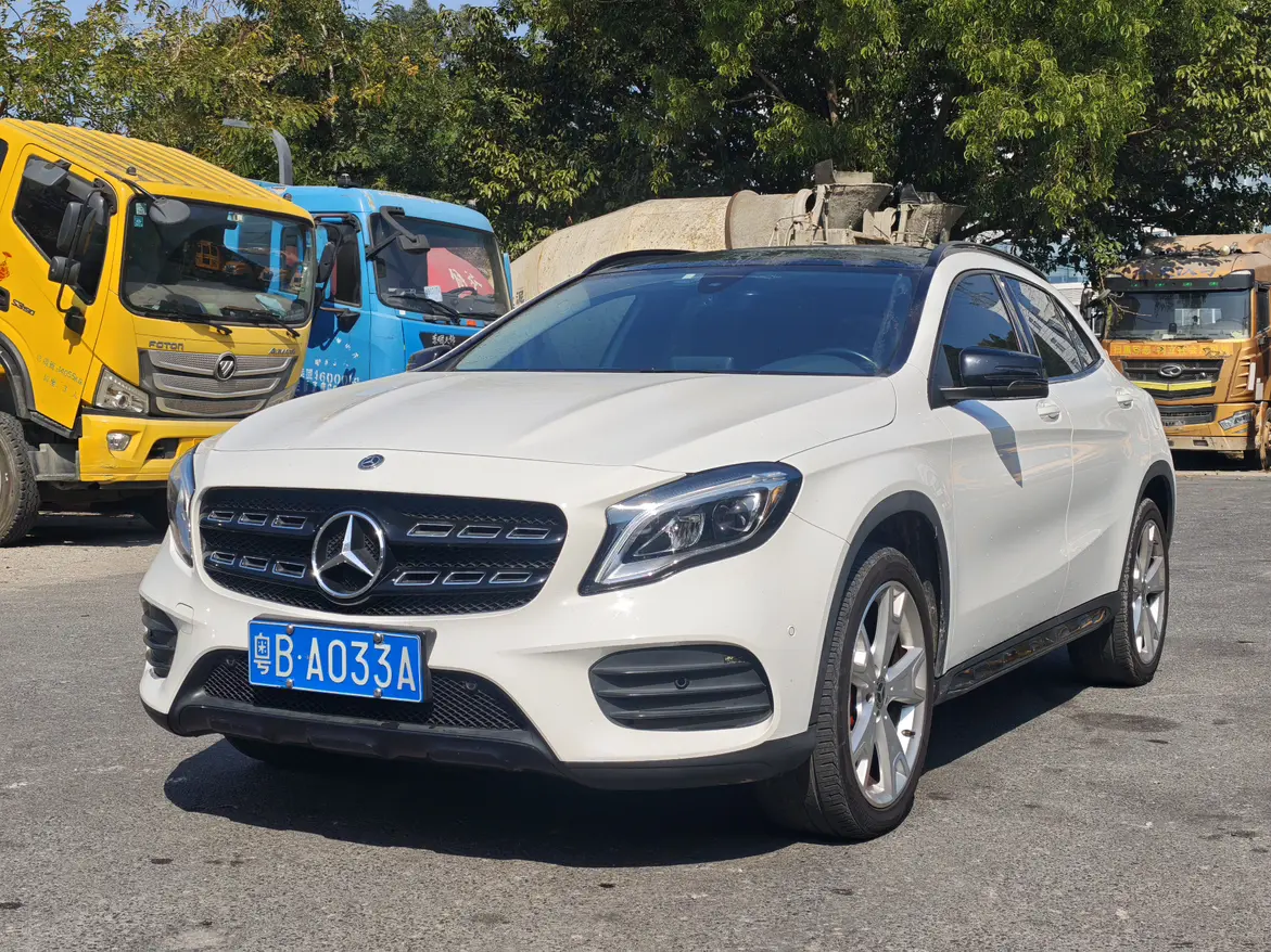 Mercedes-Benz GLA  из Китая