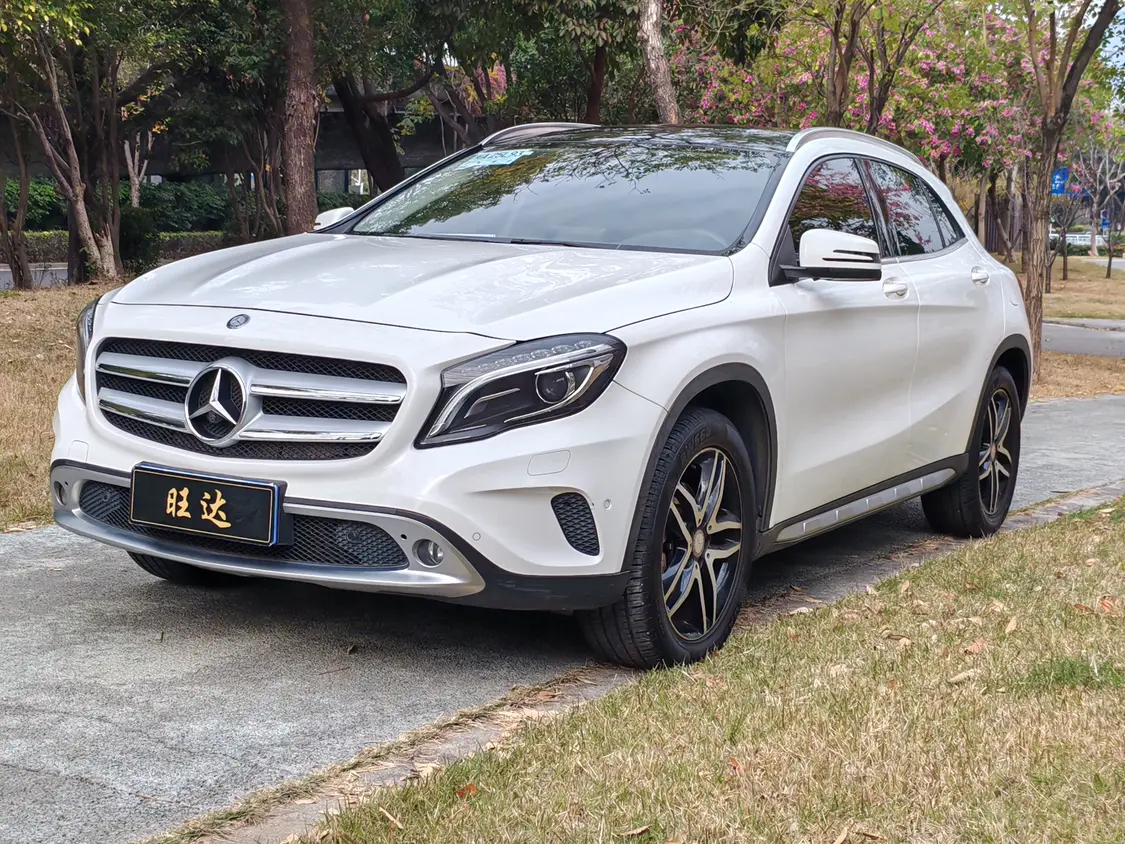 Mercedes-Benz GLA  из Китая