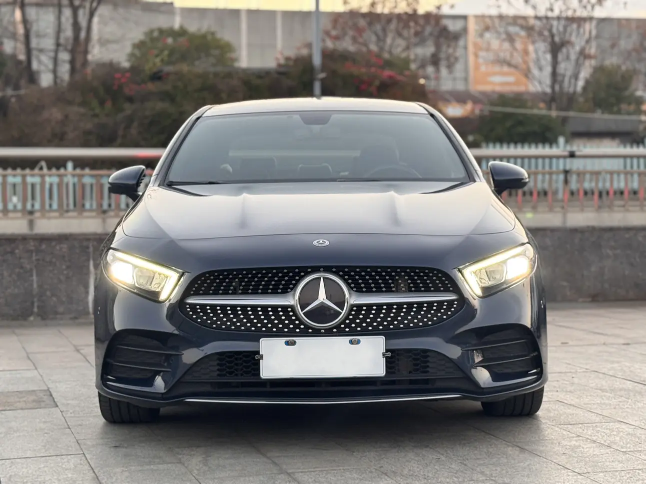Mercedes-Benz Mercedes Benz A Class  из Китая