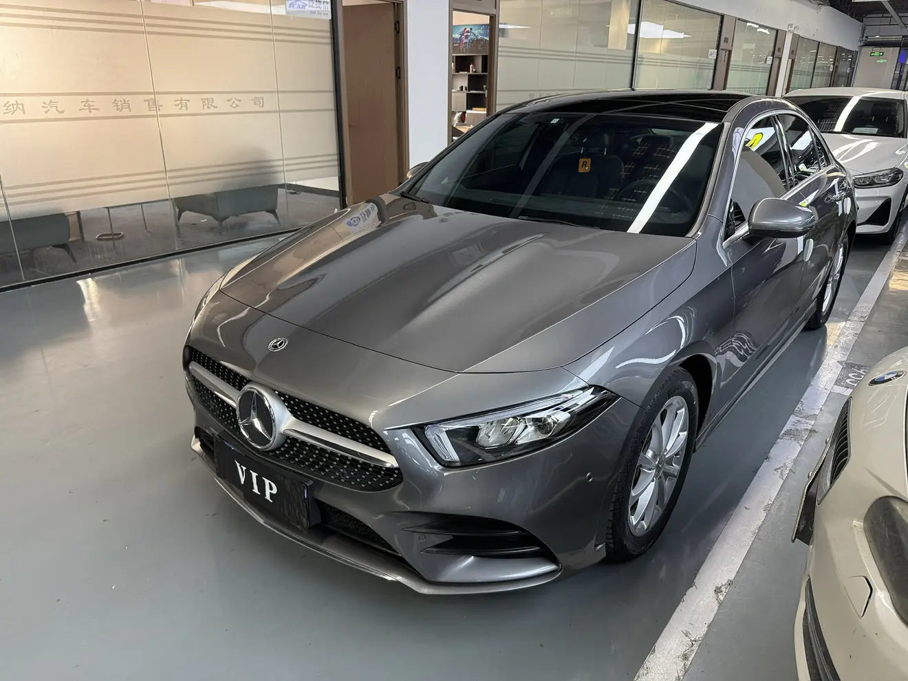 Mercedes-Benz Mercedes Benz A Class  из Китая