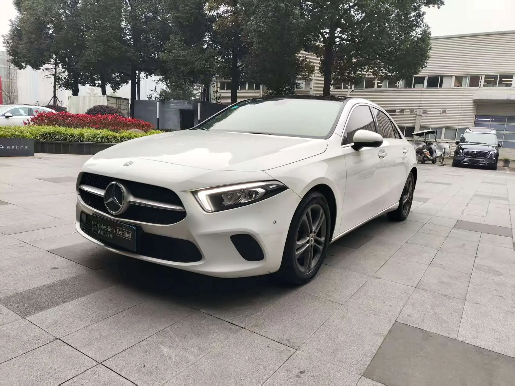 Mercedes-Benz Mercedes Benz A Class  из Китая