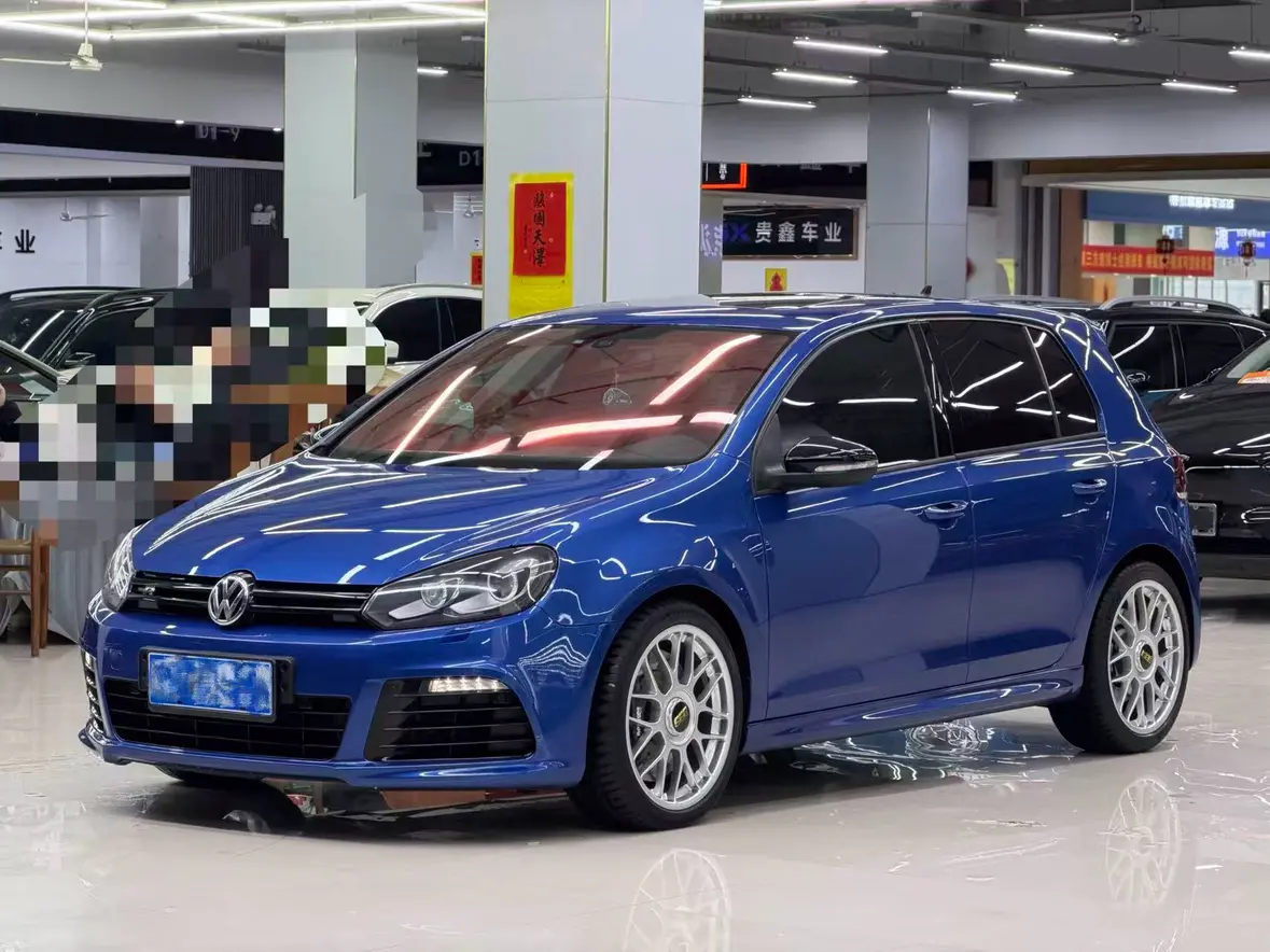Volkswagen Golf  из Китая