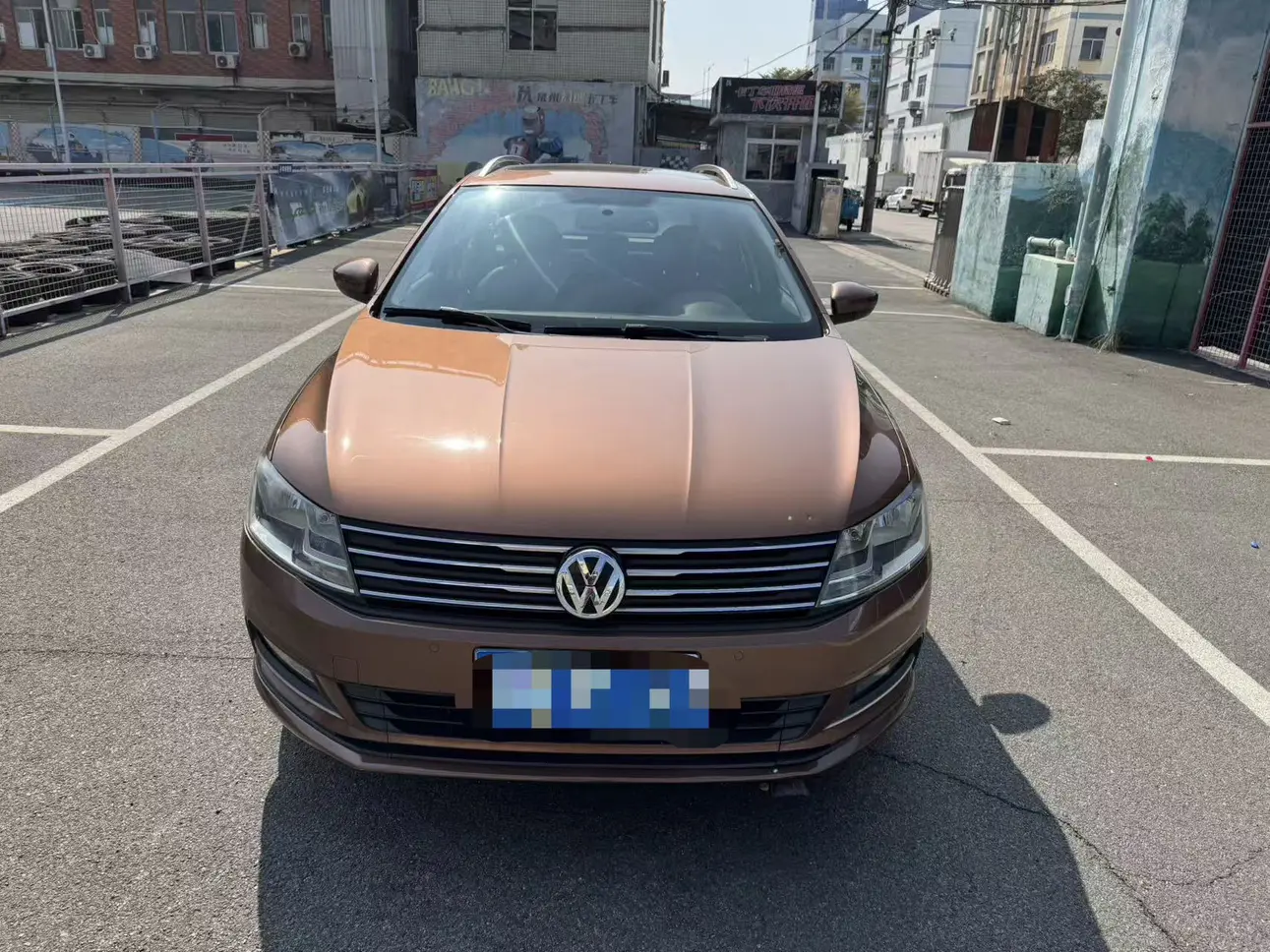 Volkswagen Langxing  из Китая