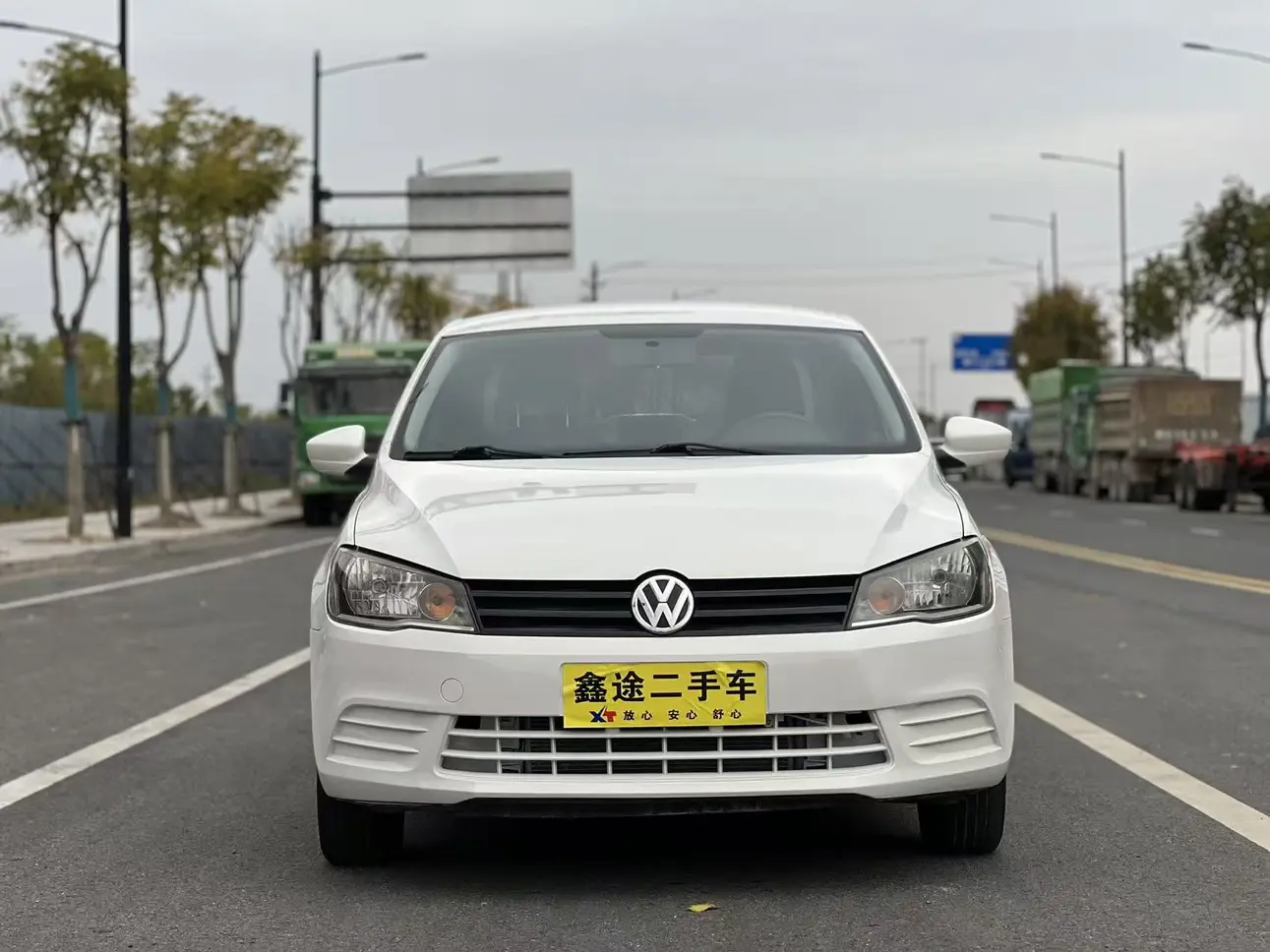 Volkswagen Jetta  из Китая