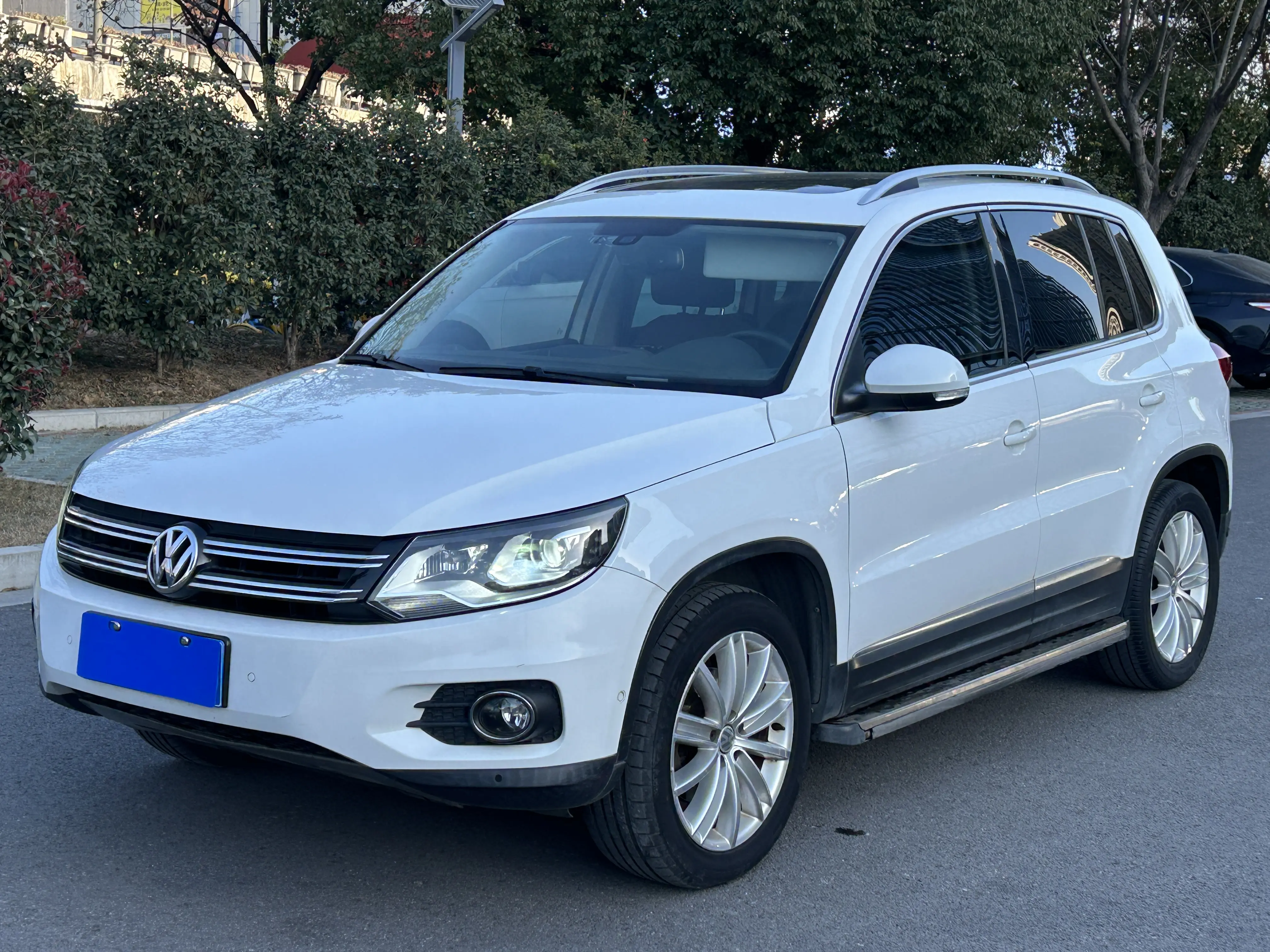 Volkswagen Tiguan  из Китая
