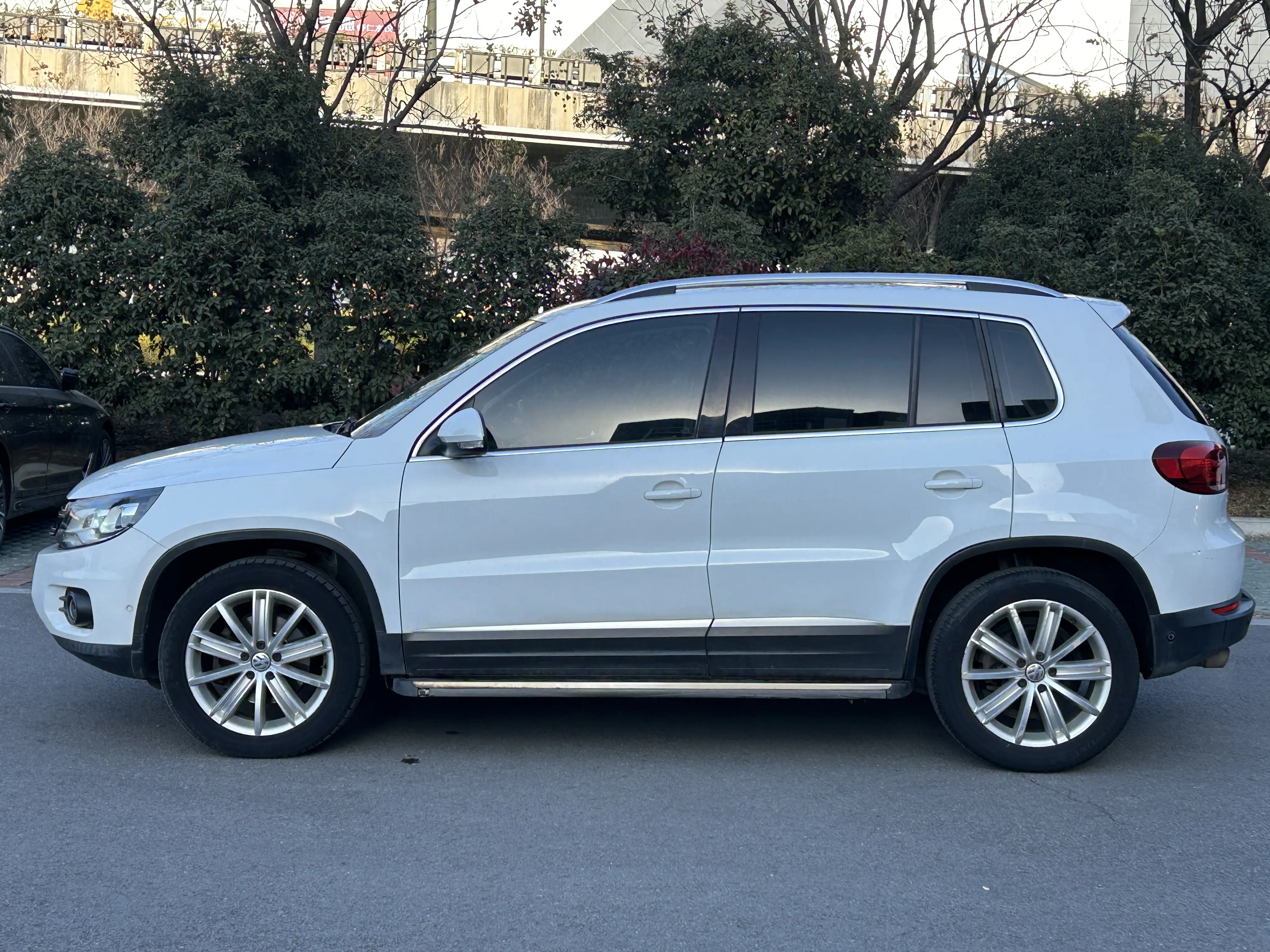 Volkswagen Tiguan  из Китая