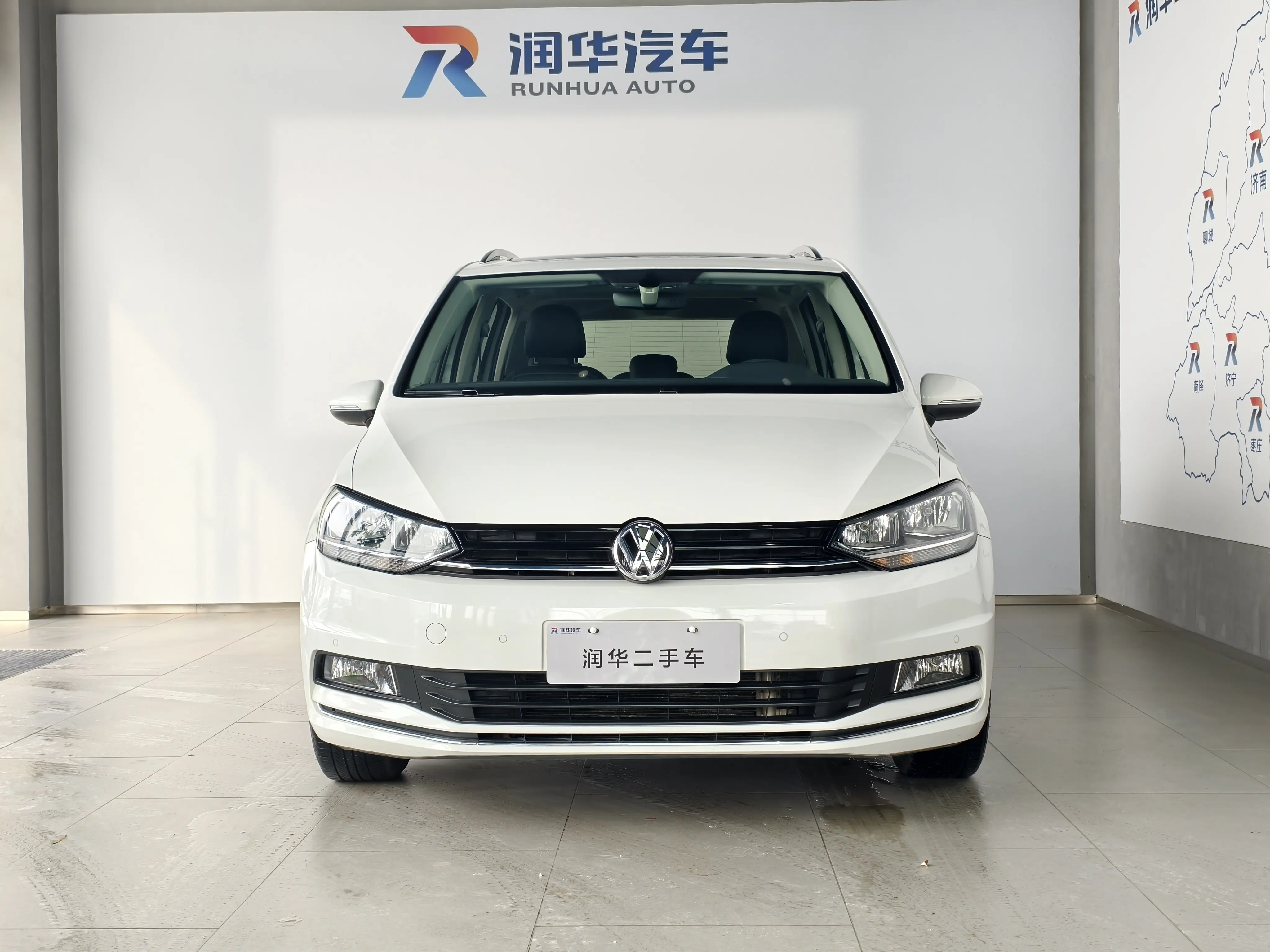 Volkswagen Touran L  из Китая