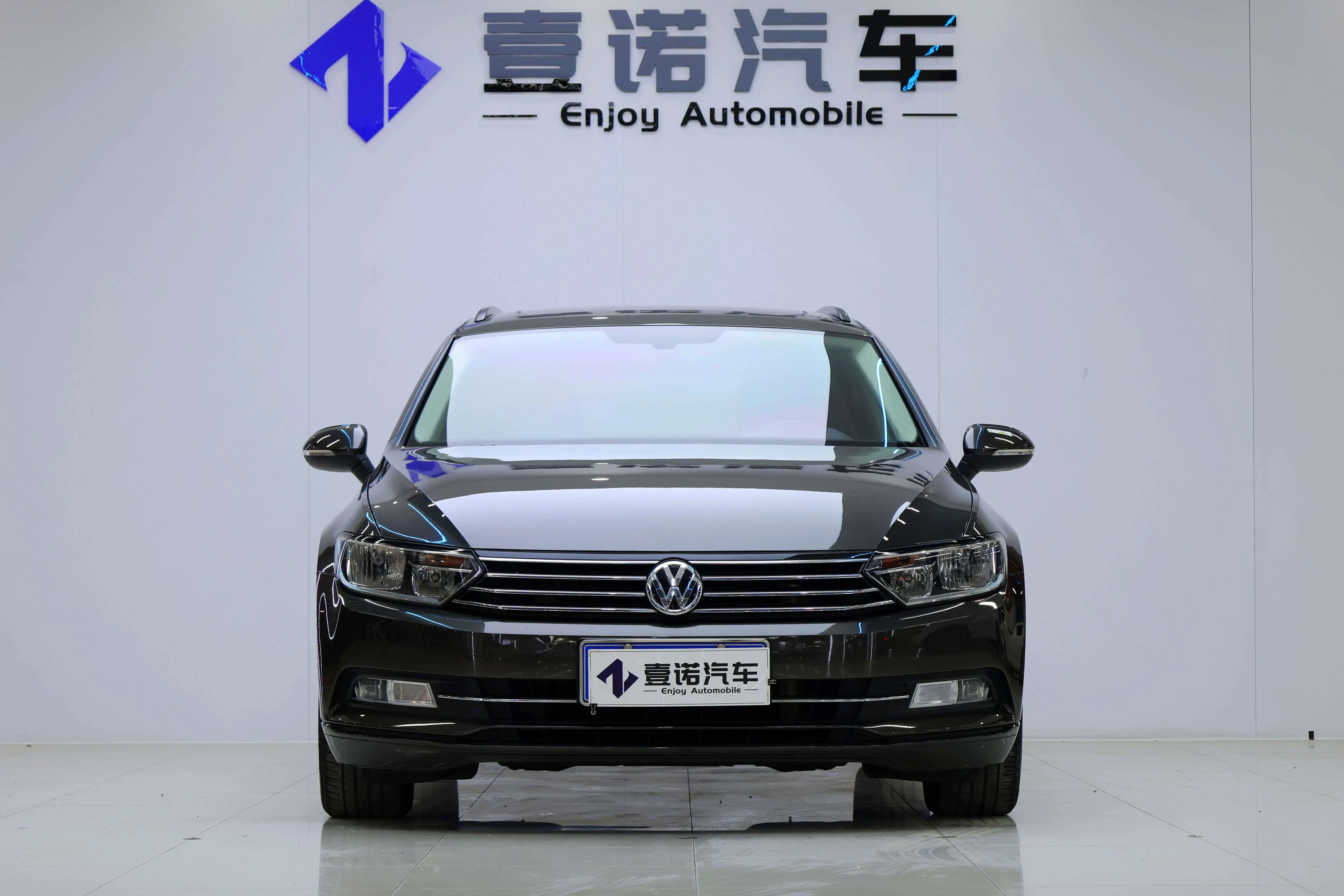 Volkswagen Wei Lan  из Китая
