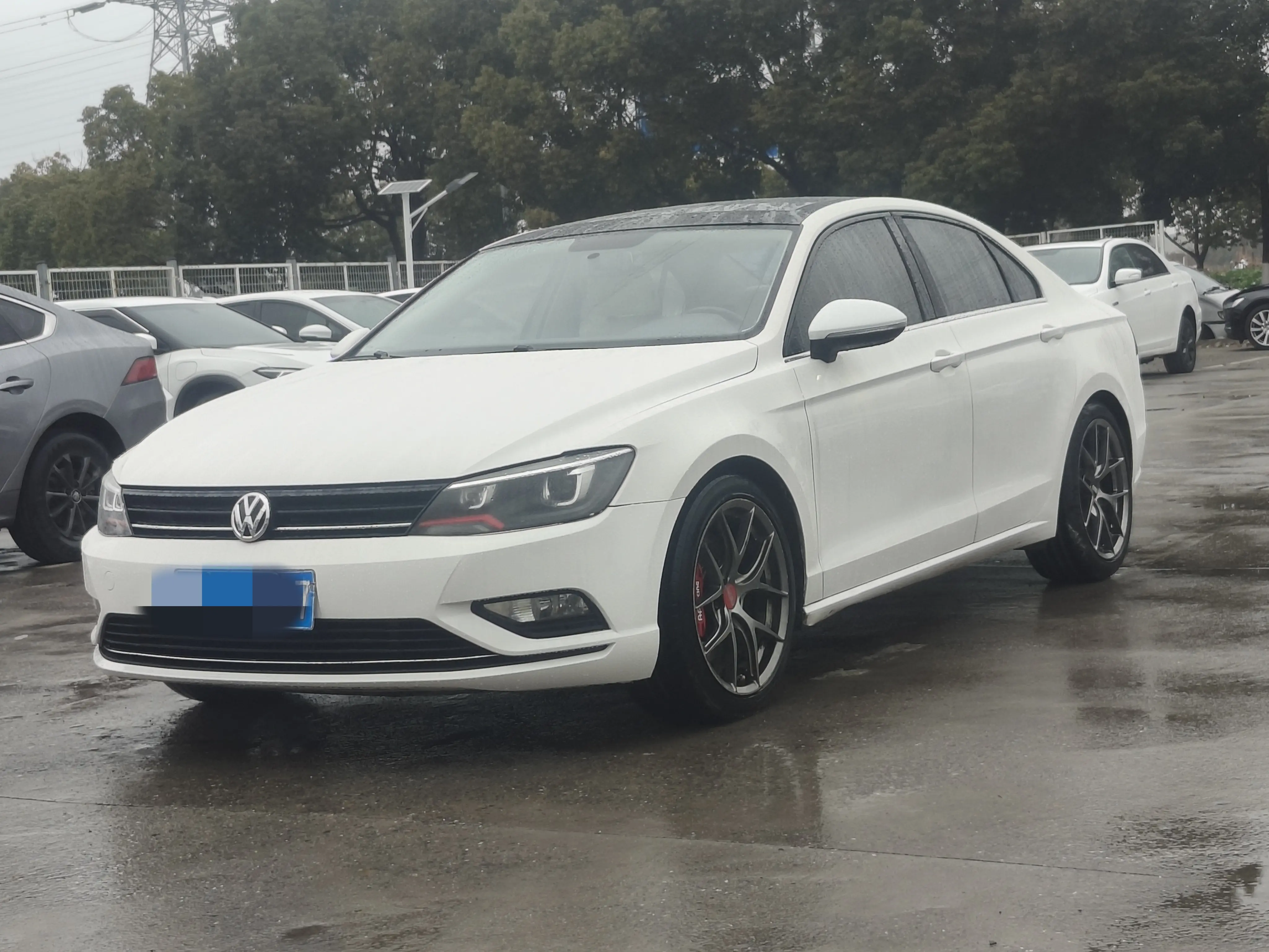 Volkswagen Lamando (Lingdu)  из Китая