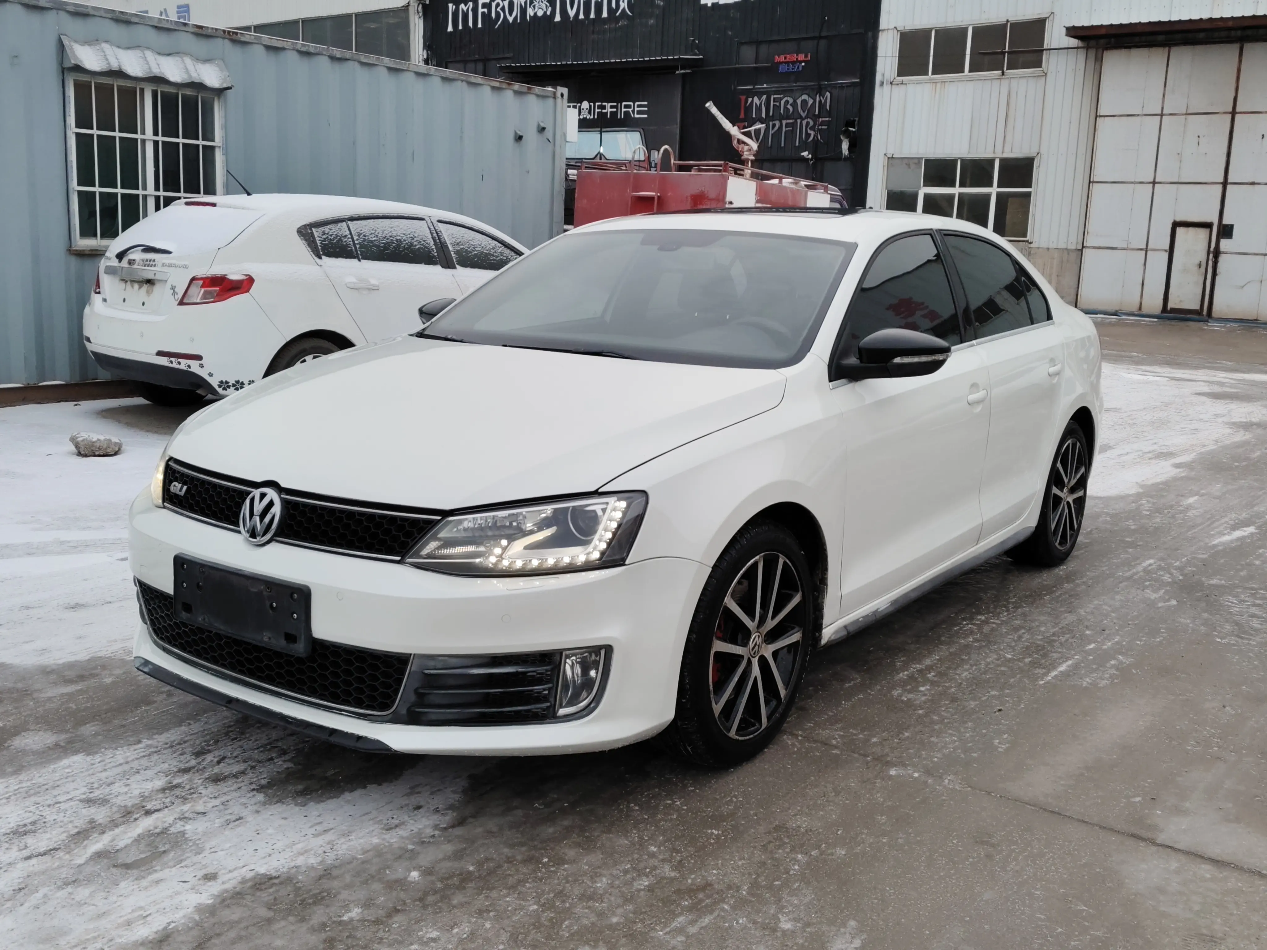 Volkswagen Sagitar  из Китая