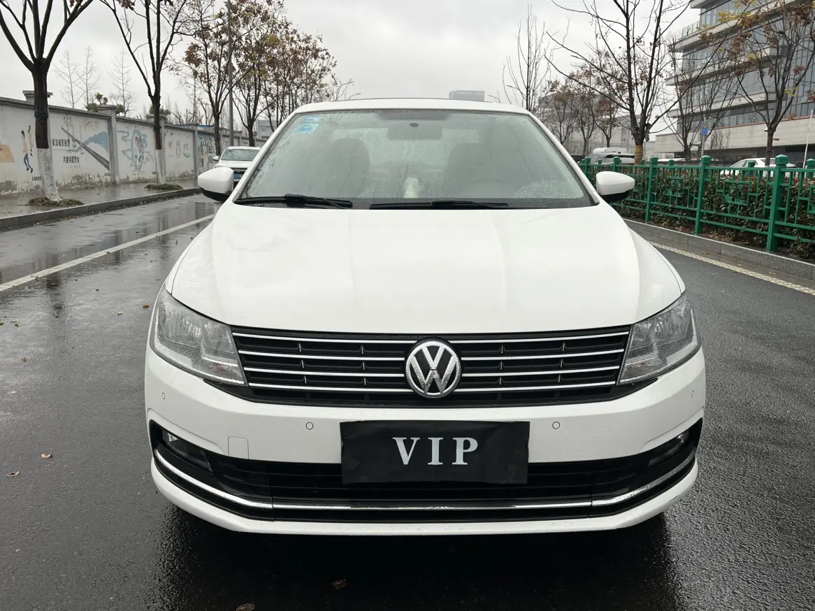 Volkswagen Lavida  из Китая