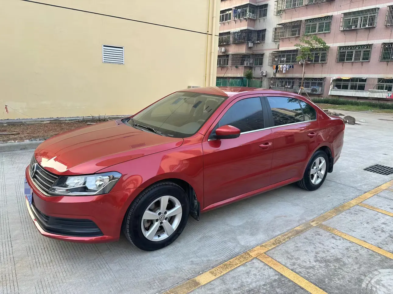 Volkswagen Lavida  из Китая