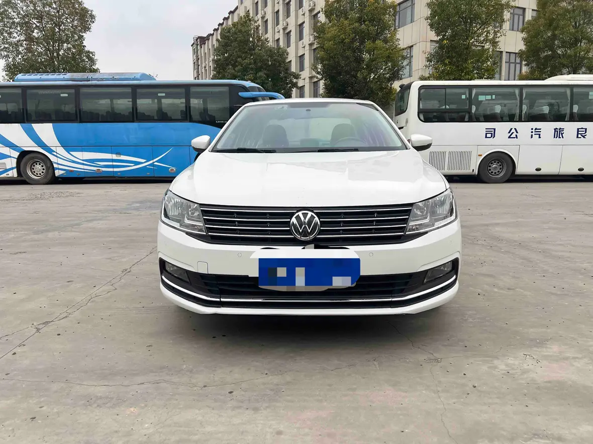 Volkswagen Lavida  из Китая