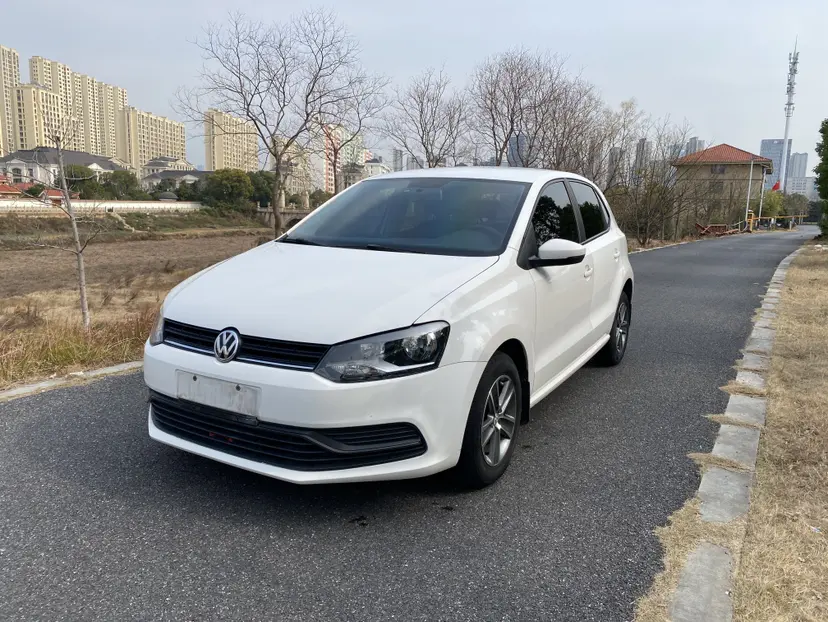 Volkswagen Polo  из Китая