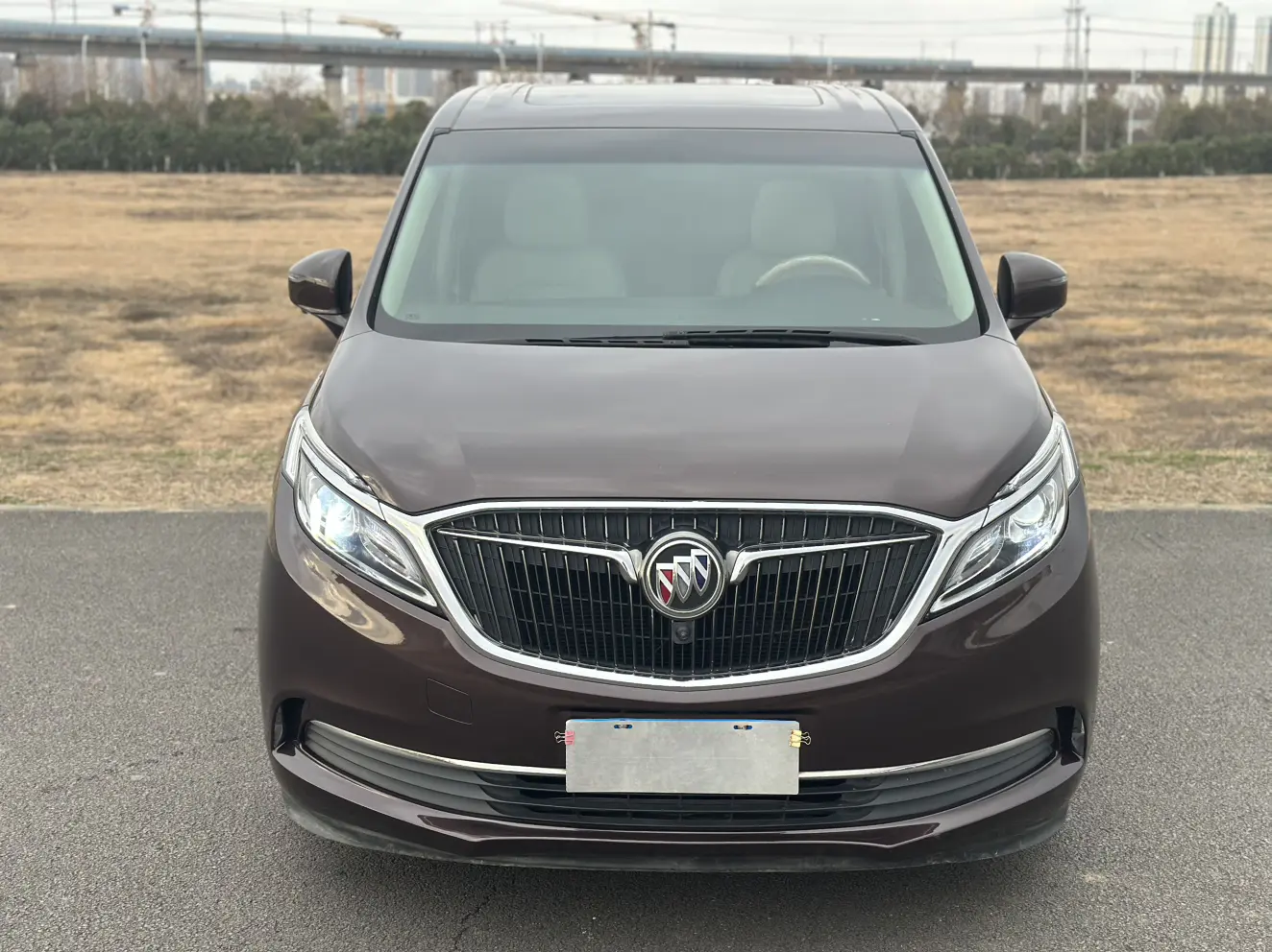Buick GL8  из Китая