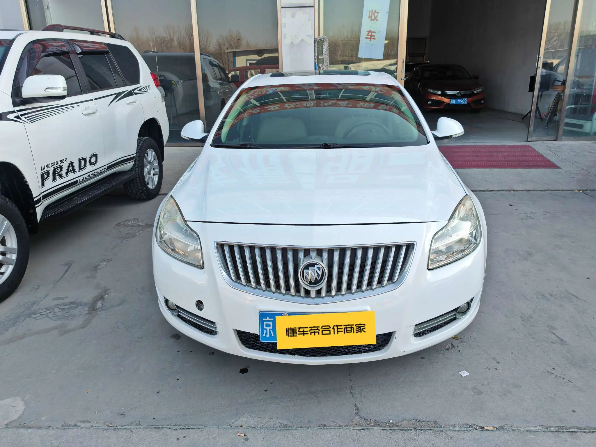 Buick Majesty  из Китая