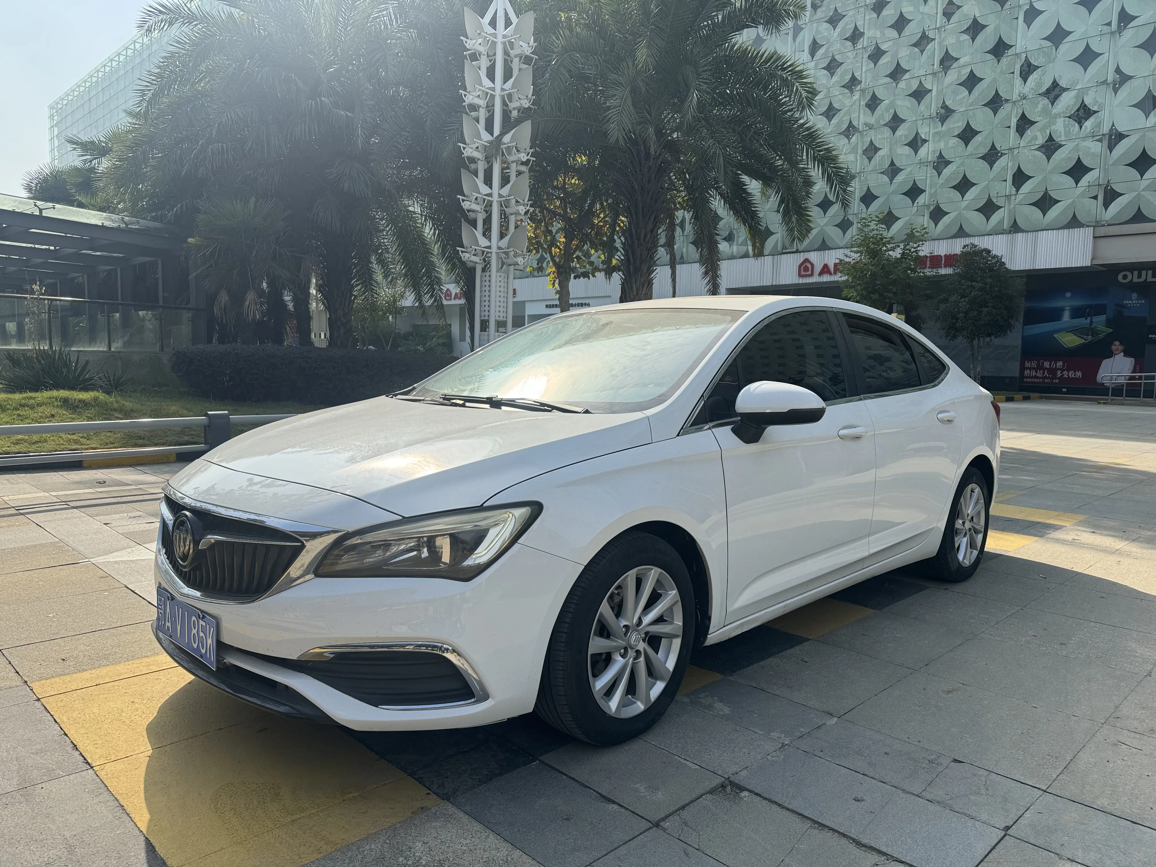 Buick Valeant  из Китая