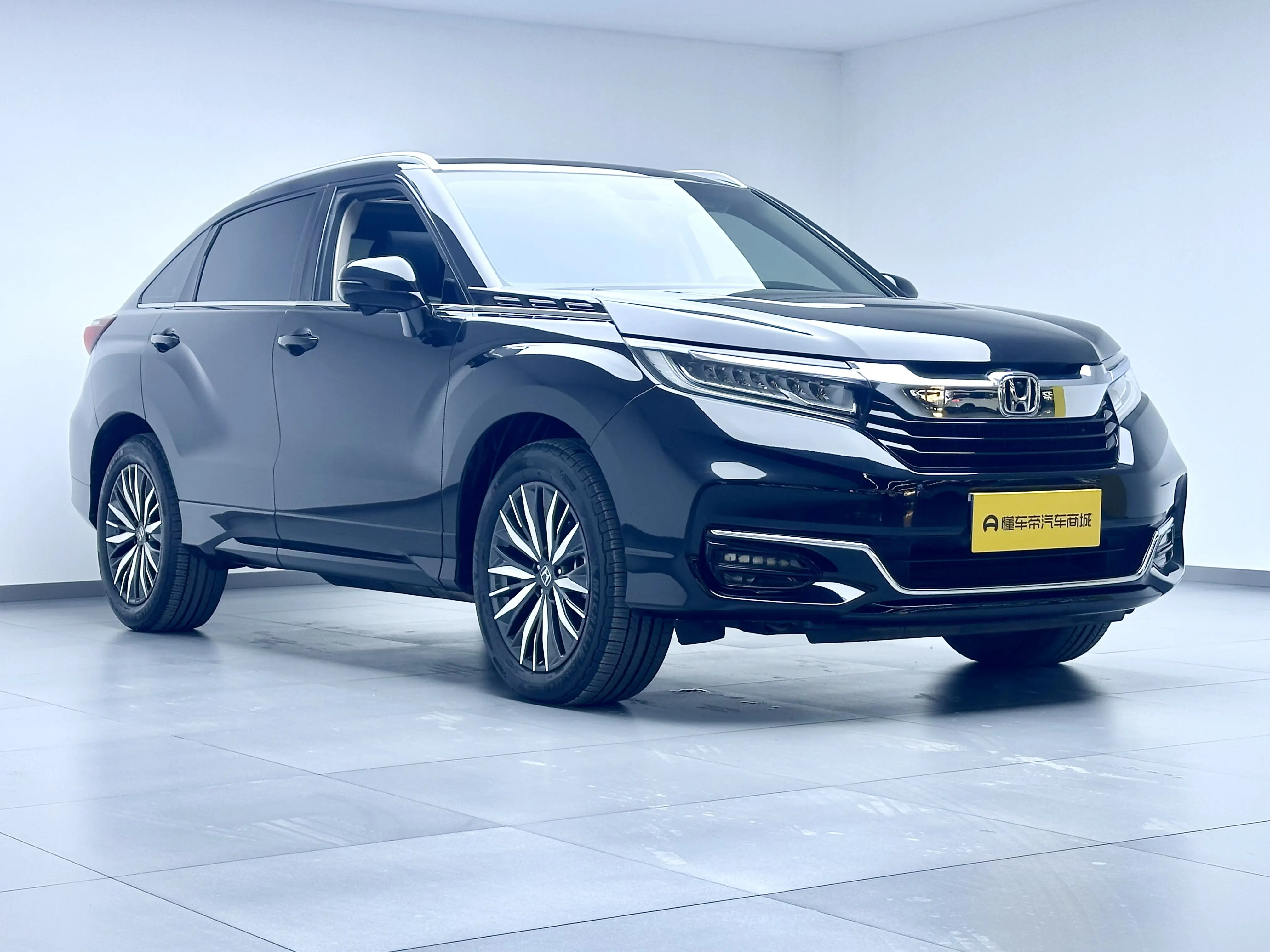 Honda Avancier (Crown Road)  из Китая