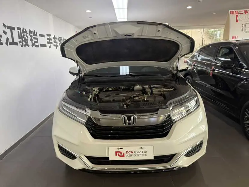 Honda Avancier (Crown Road)  из Китая