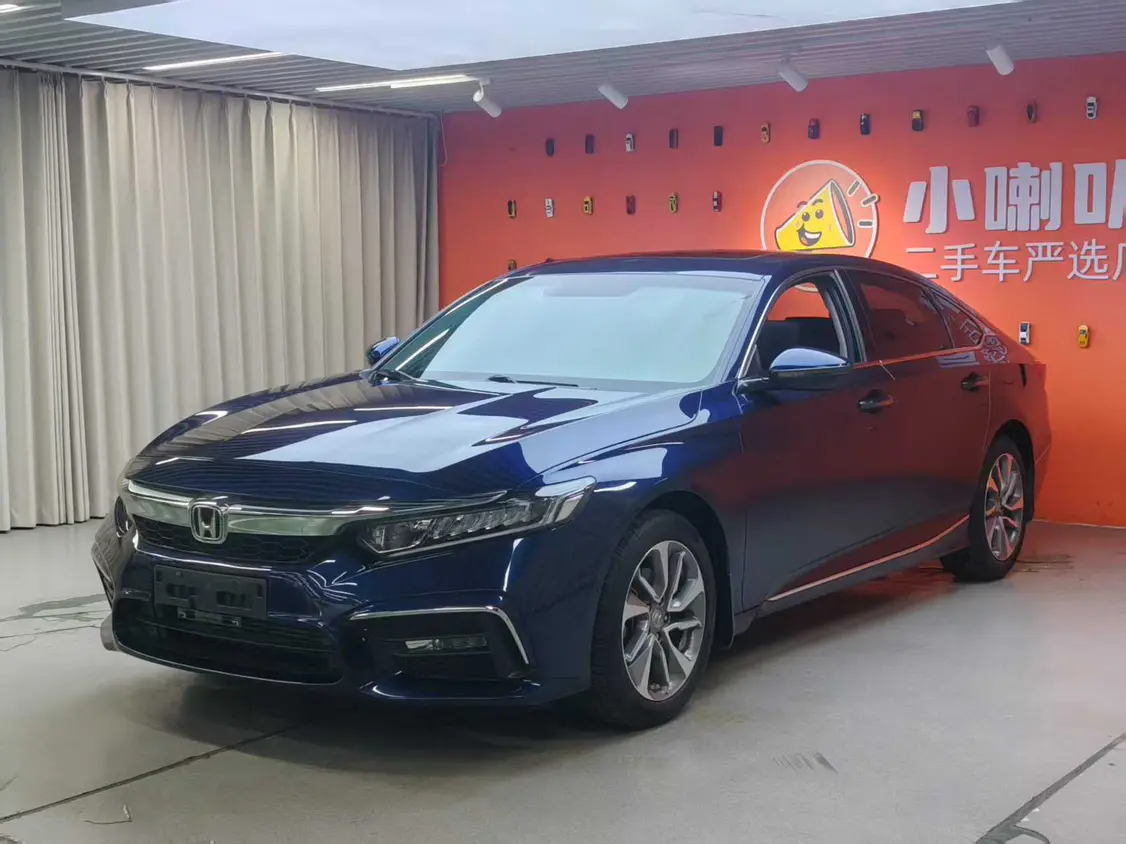 Honda Inspire (Yingshipai)  из Китая