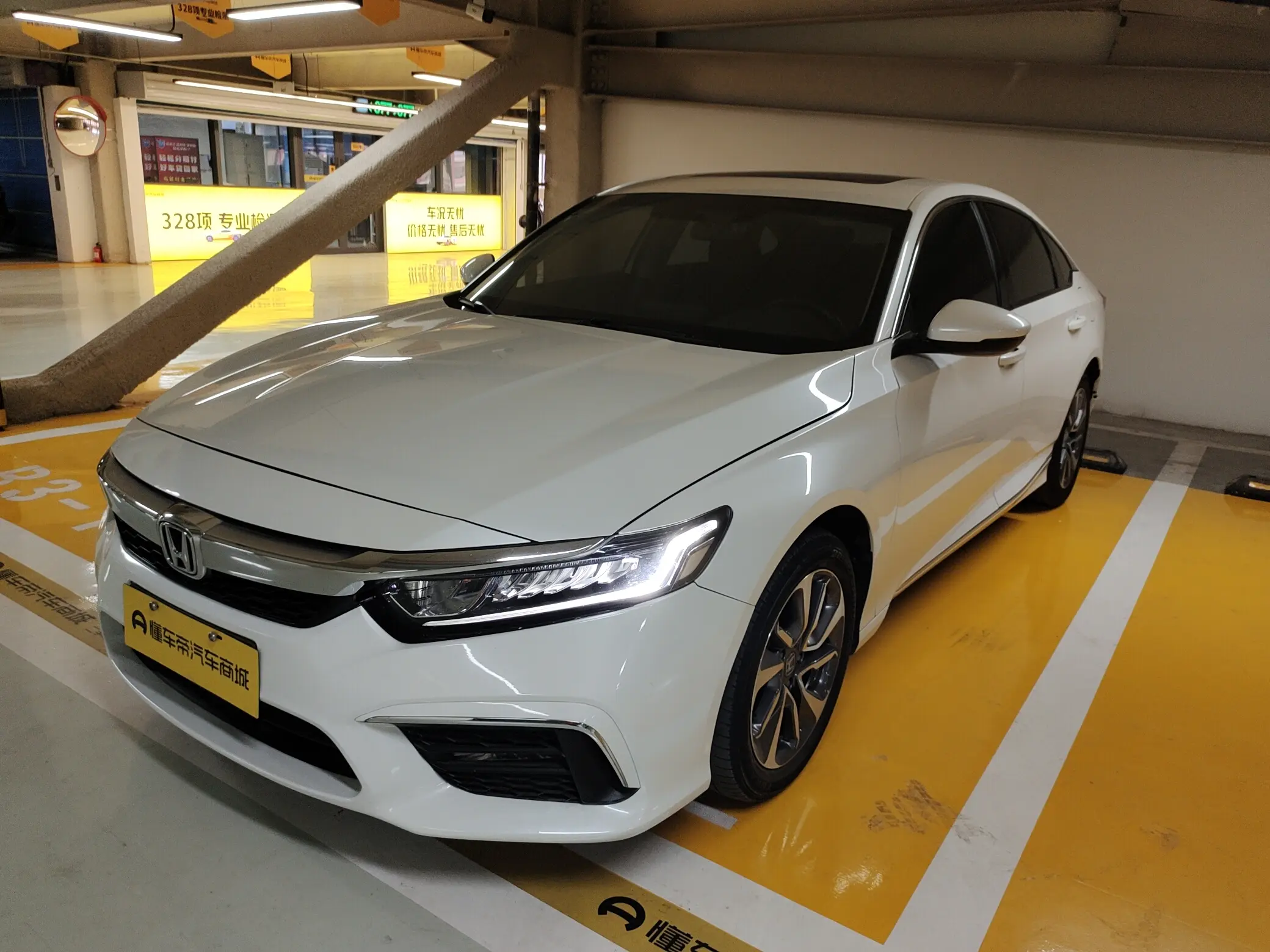 Honda Inspire (Yingshipai)  из Китая