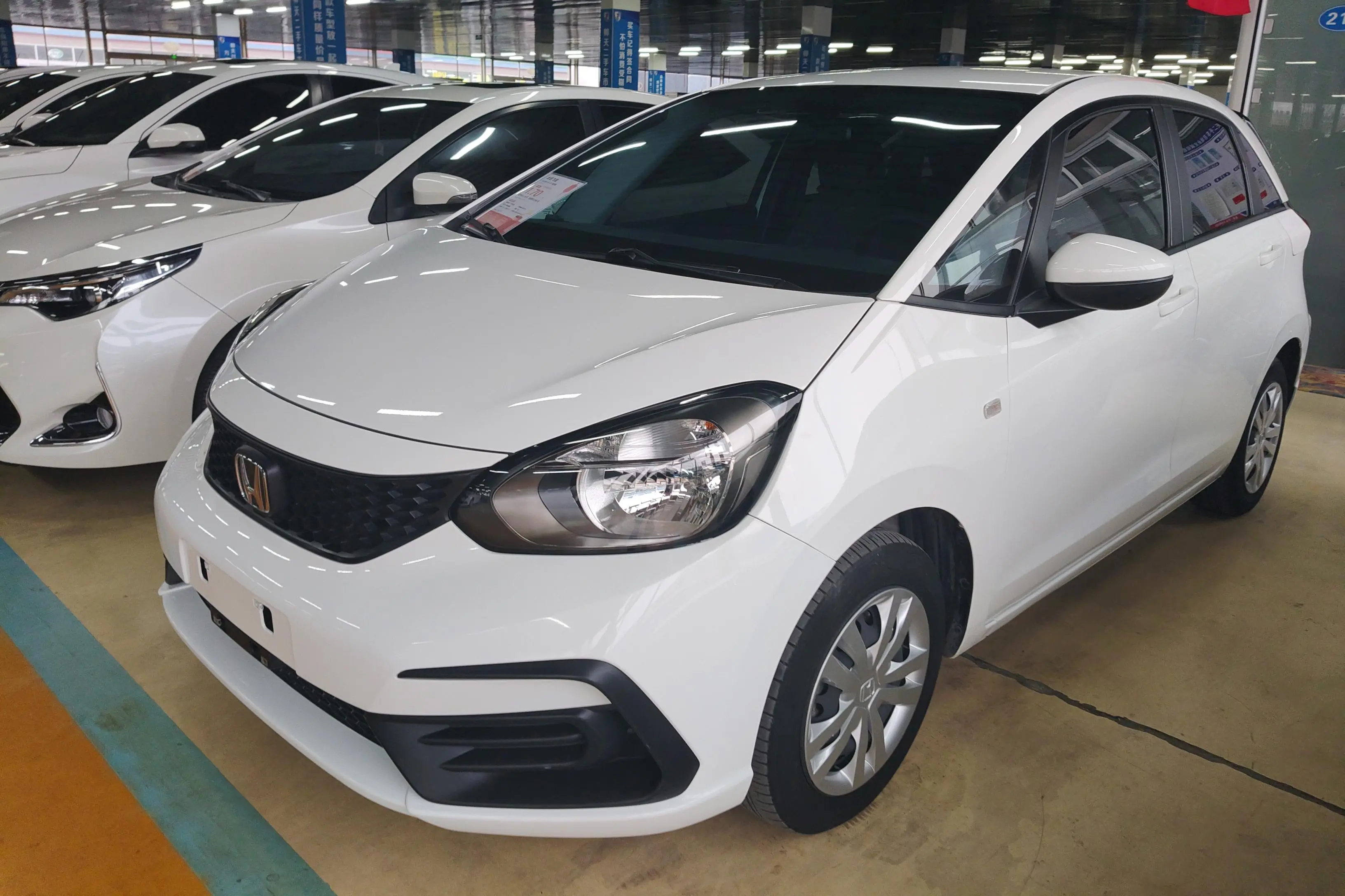 Honda Fit  из Китая
