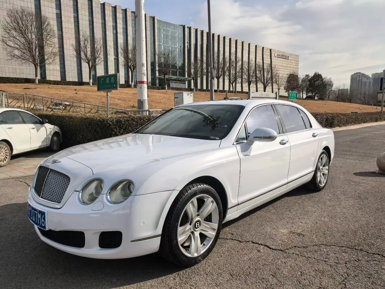 Bentley Galloping  из Китая
