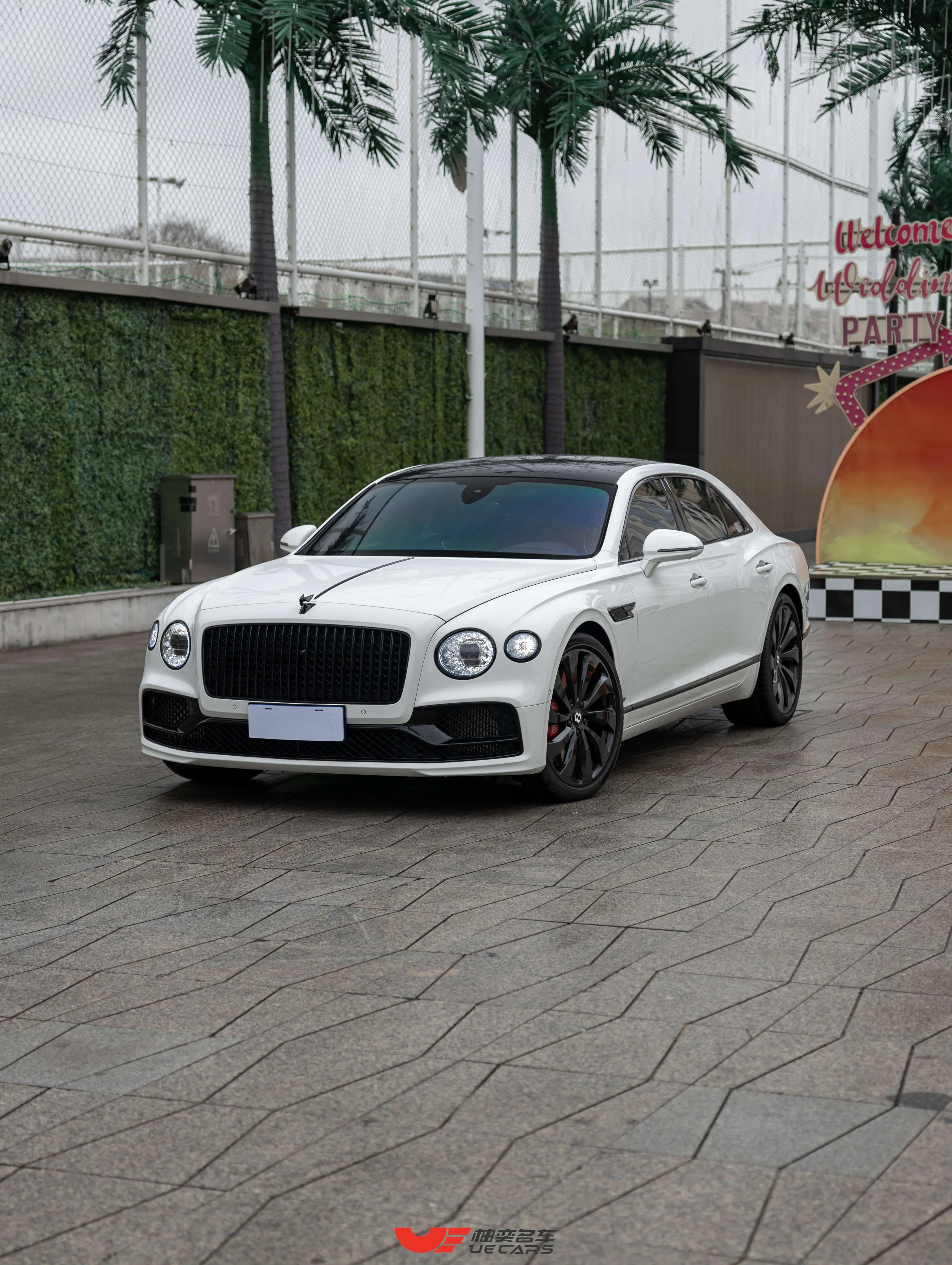 Bentley Galloping  из Китая