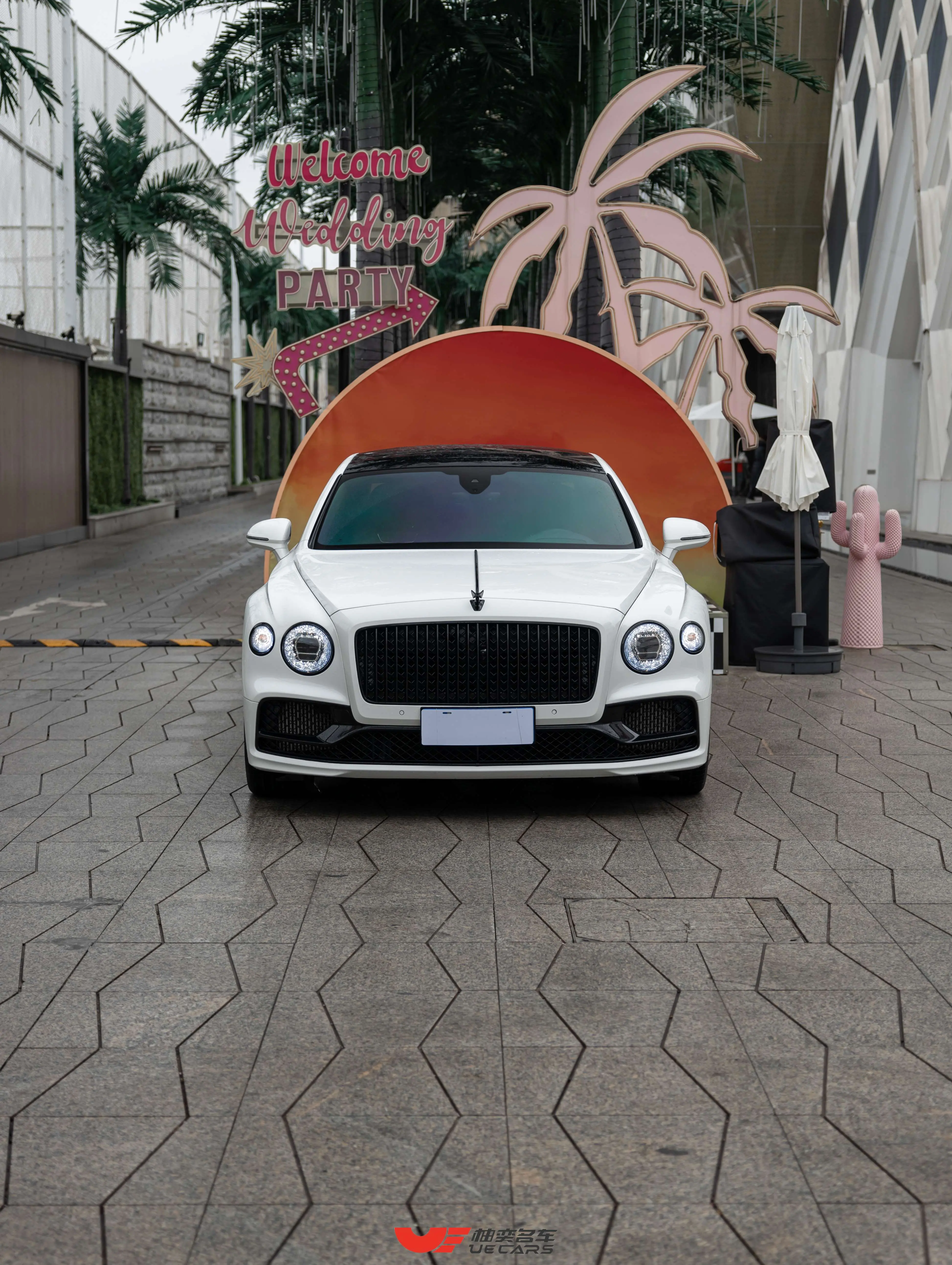 Bentley Galloping  из Китая