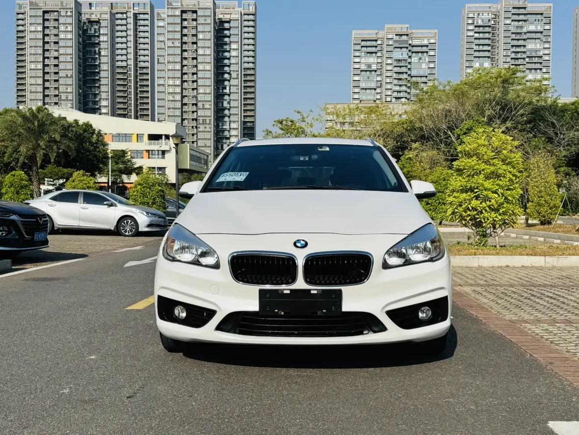 BMW 2 Series Active Tourer  из Китая