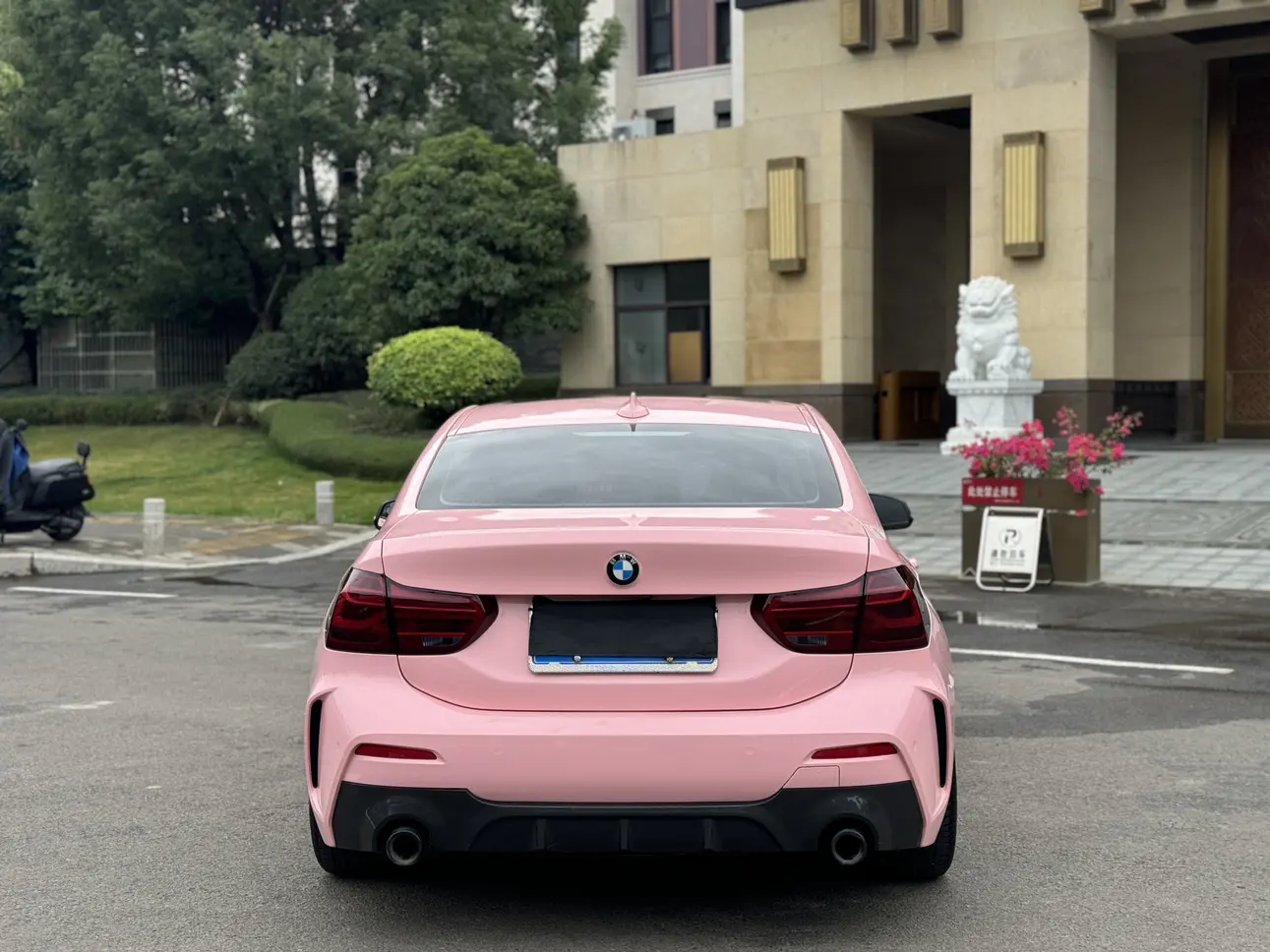 BMW 1 Series  из Китая