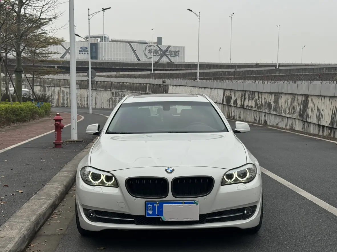 BMW 5 Series  из Китая