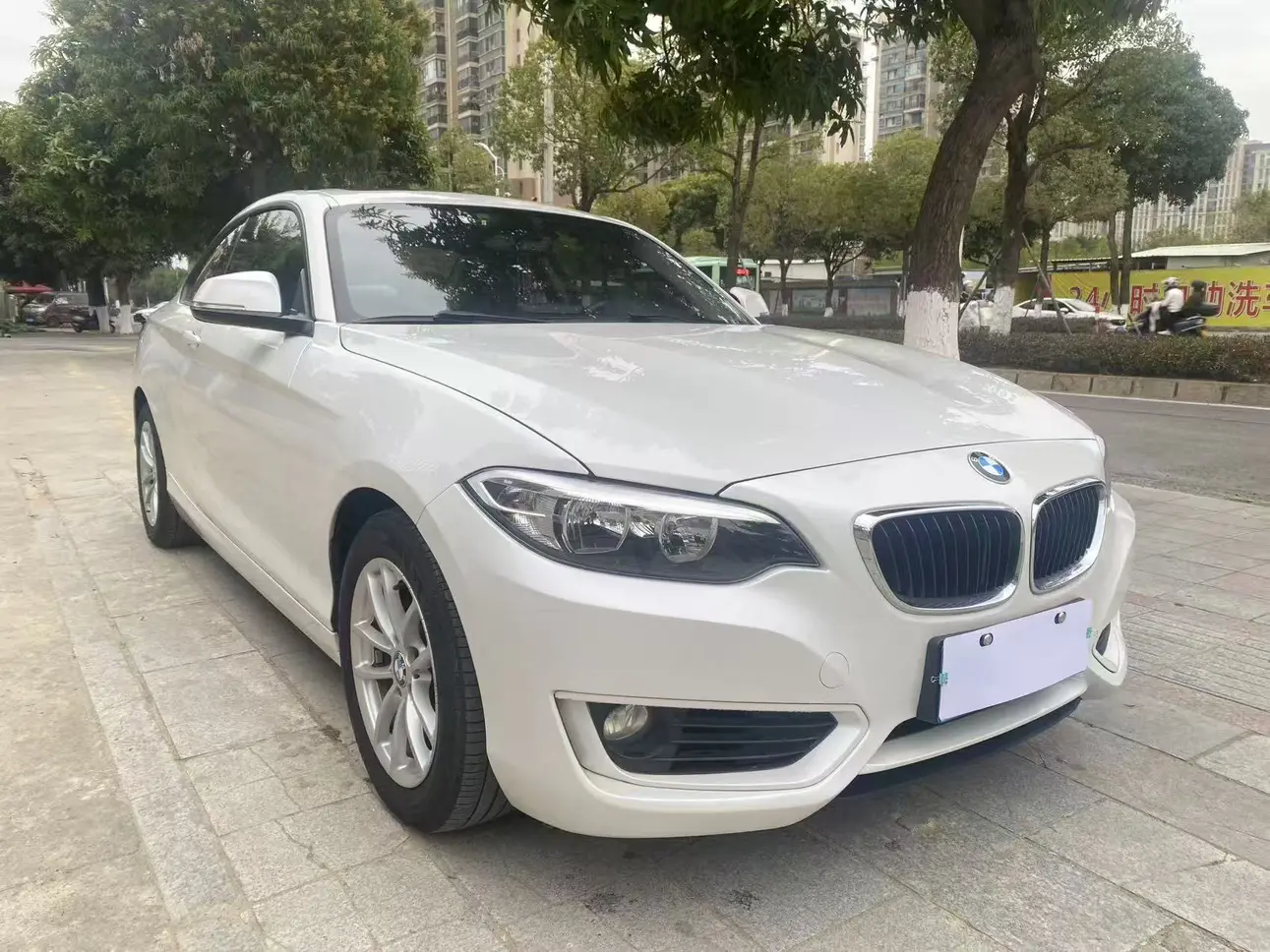 BMW 2 Series  из Китая