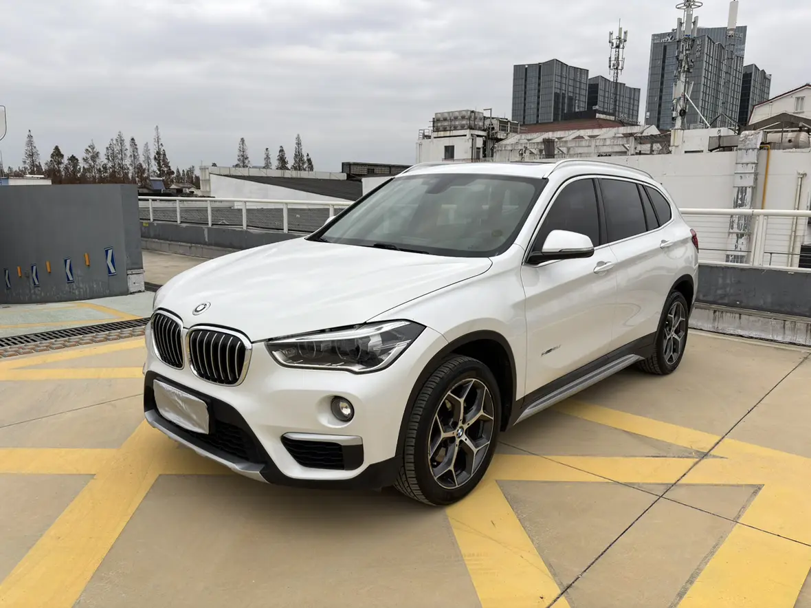 BMW X1  из Китая
