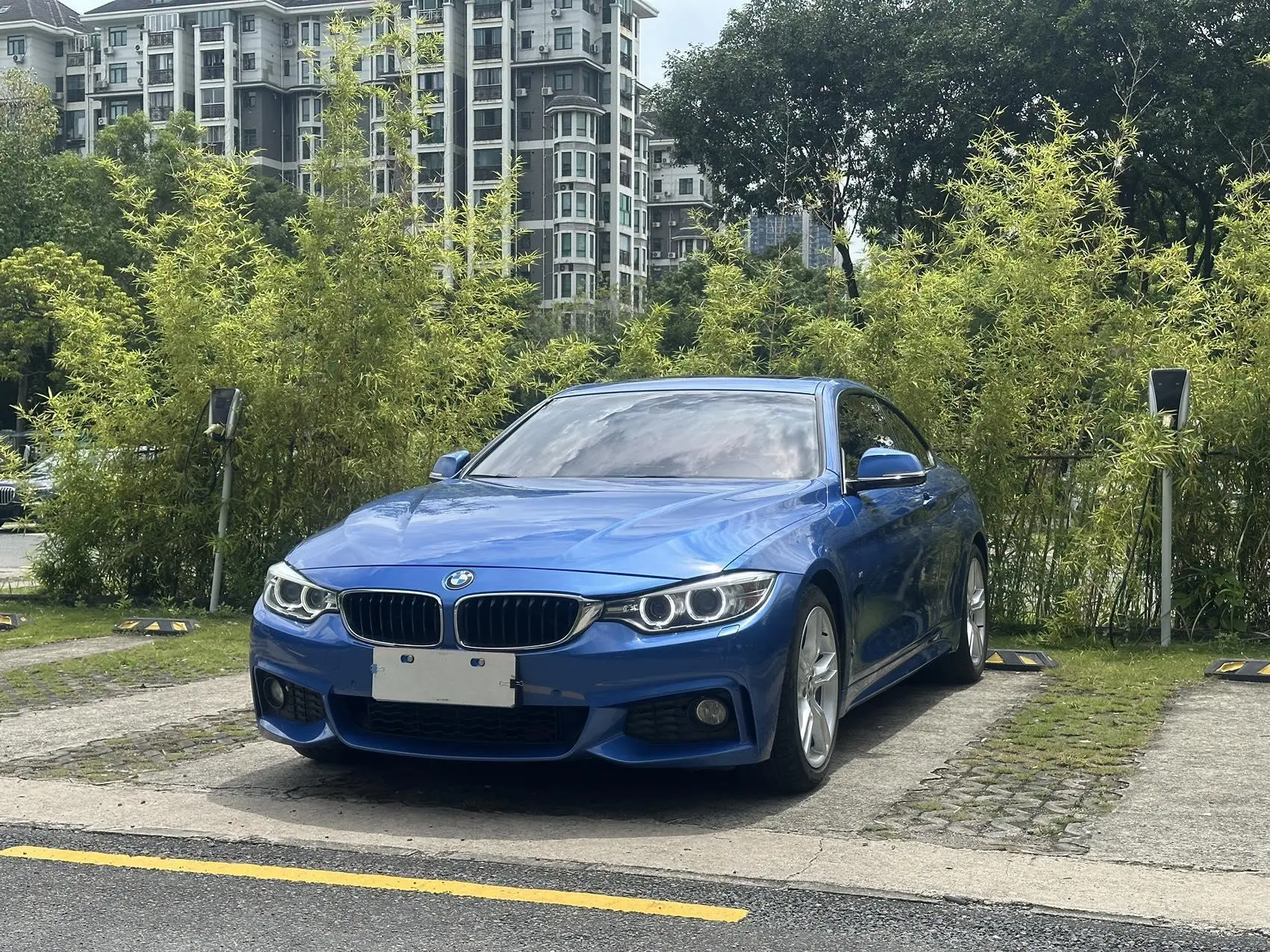 BMW 4 Series  из Китая