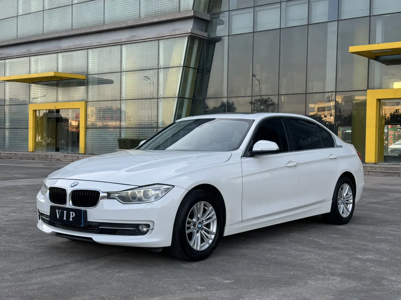 BMW 3 Series  из Китая