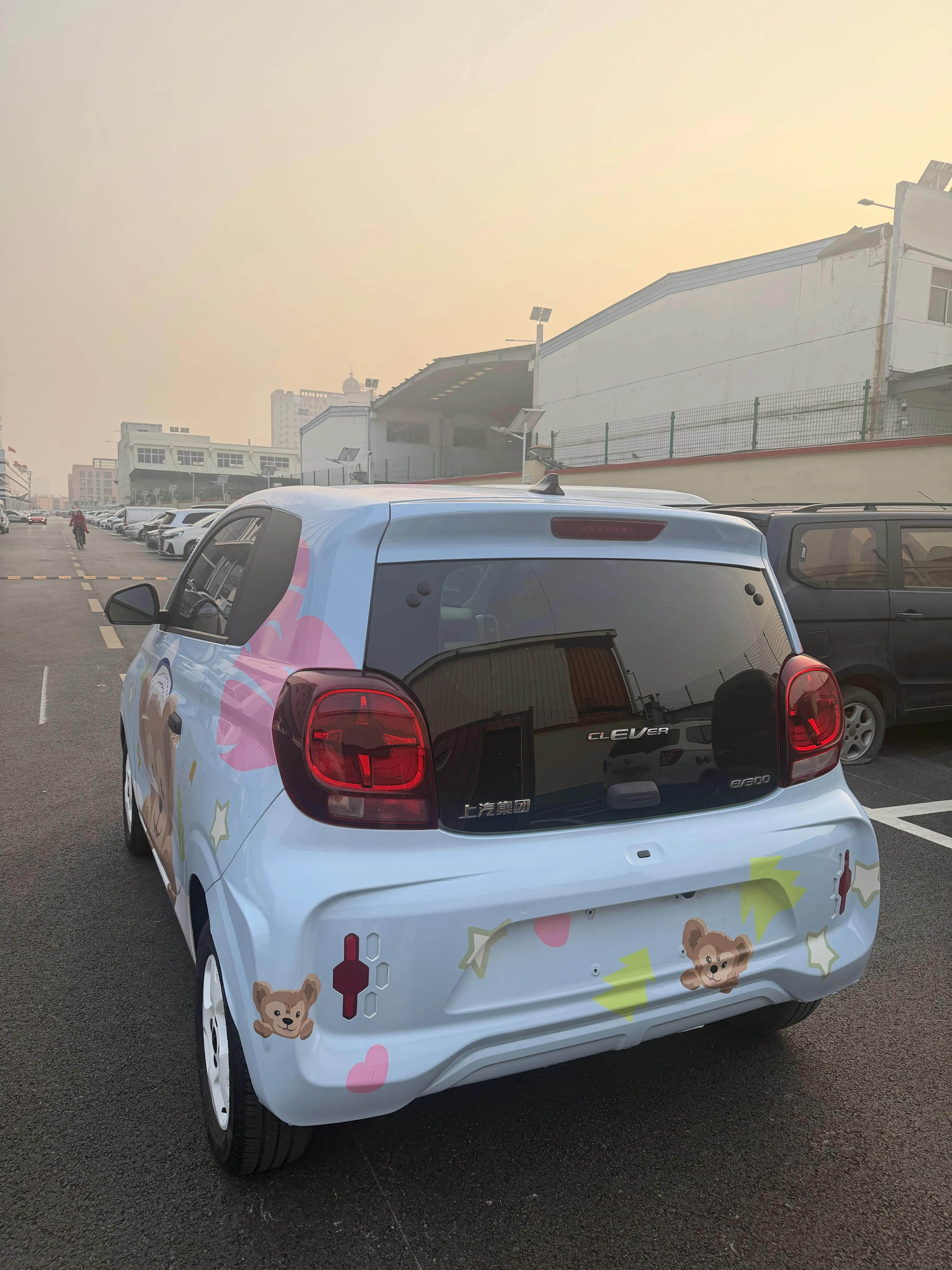 Roewe CLEVER  из Китая