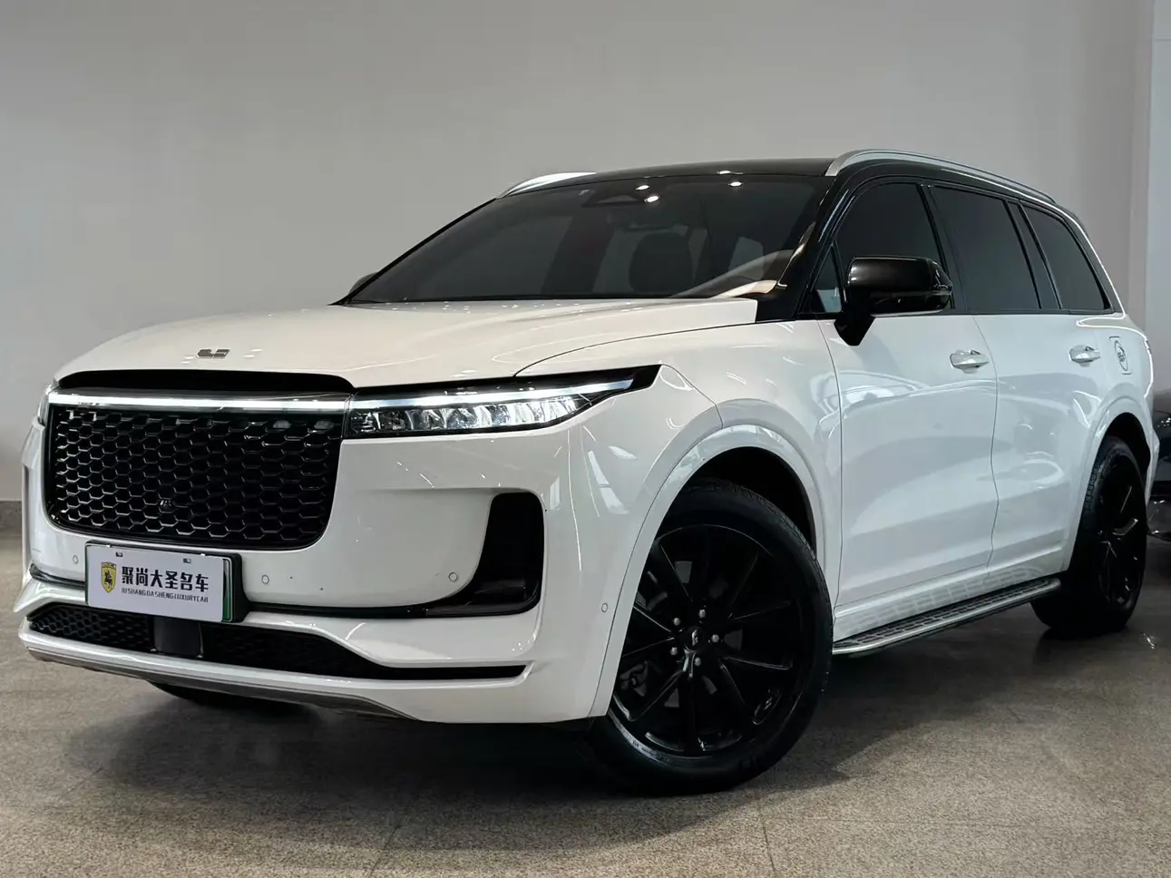 Li ONE (Ideal ONE)  из Китая