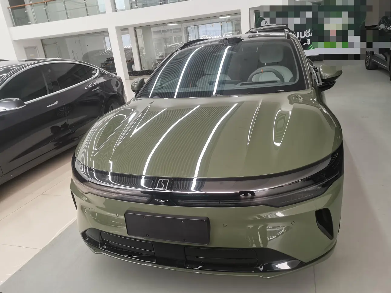 ZEEKR 007GT  из Китая