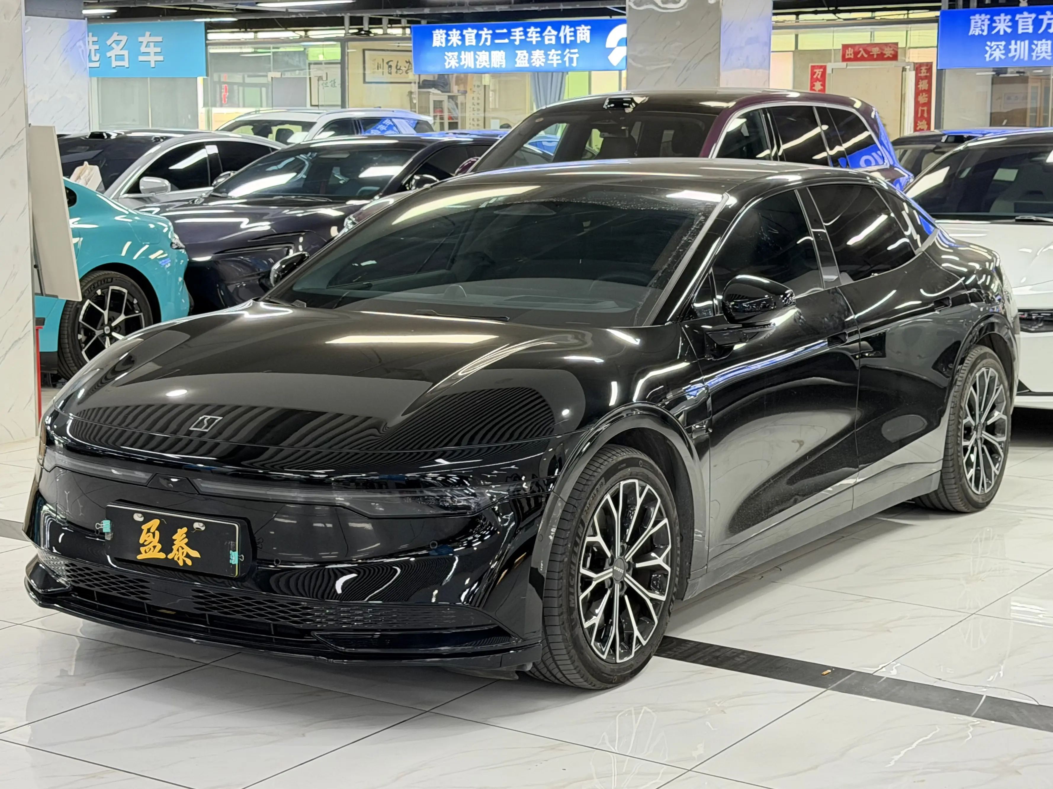 ZEEKR 007  из Китая