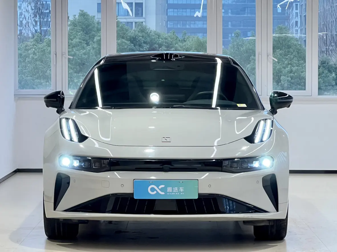 ZEEKR 001  из Китая