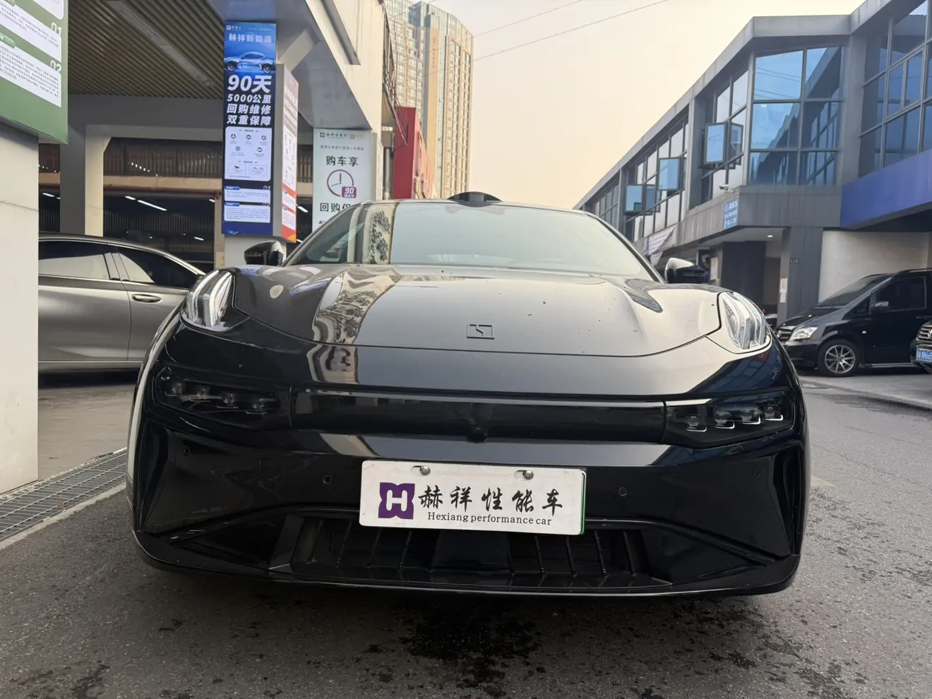 ZEEKR 001  из Китая