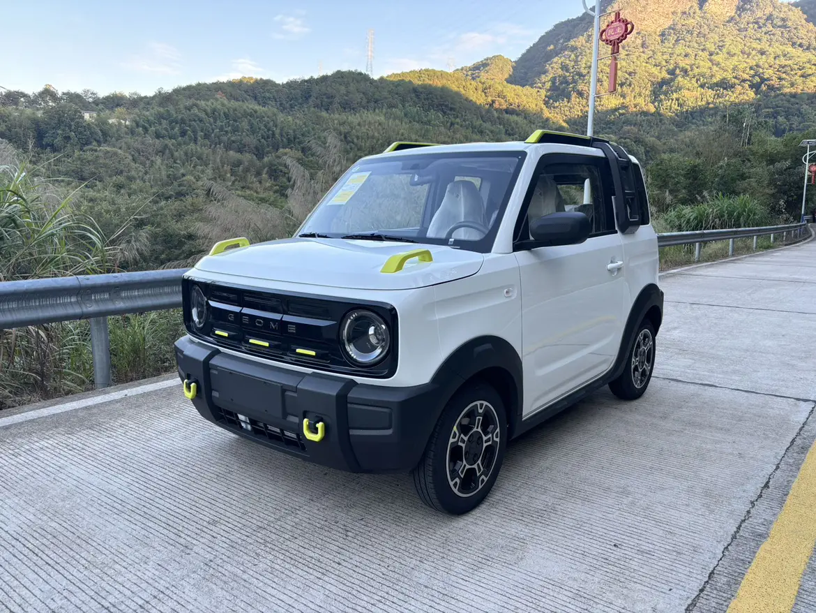 Geely Panda  из Китая