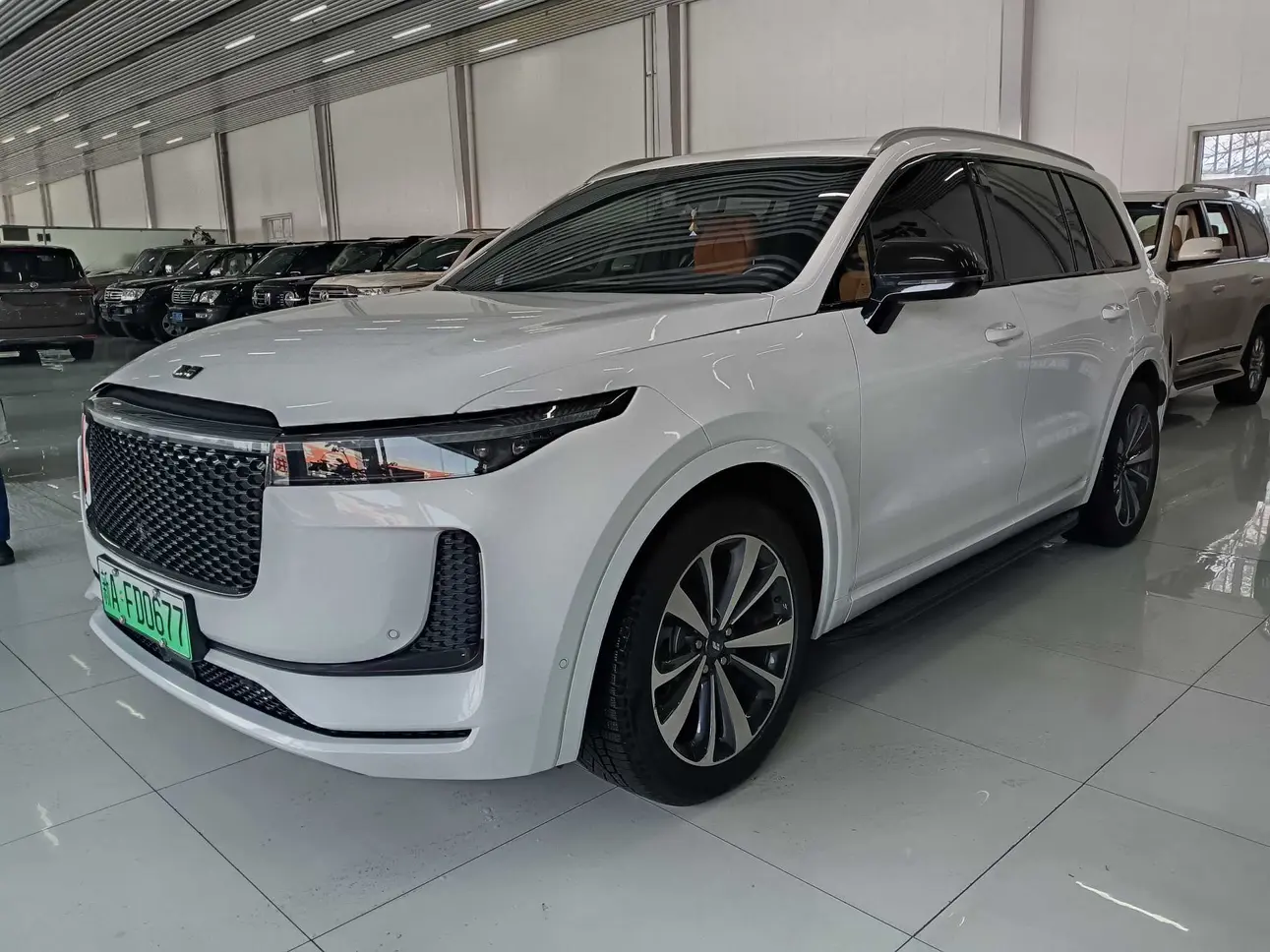 Li ONE (Ideal ONE)  из Китая