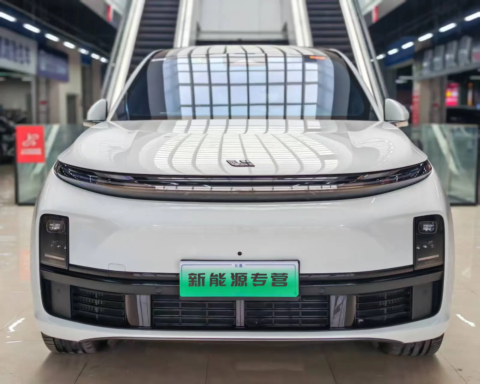 Li L7 (Ideal L7)  из Китая