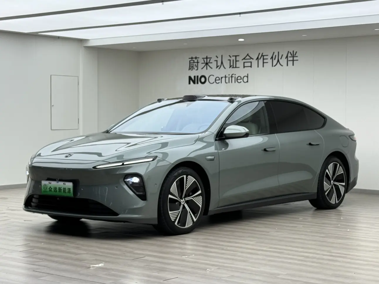 NIO ET7  из Китая