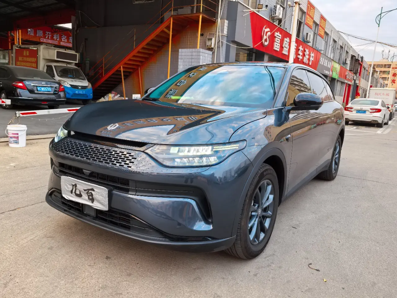 Leapmotor Zero running C11  из Китая