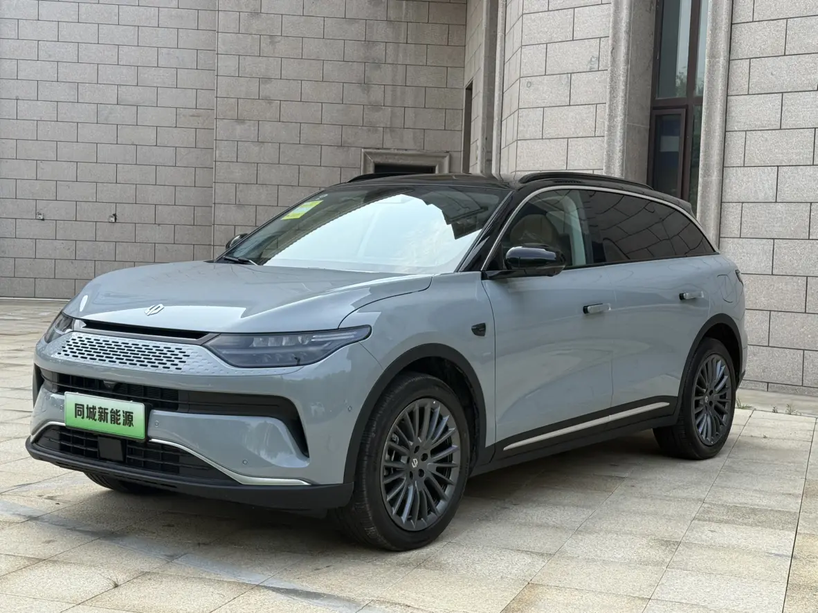 Leapmotor Zero running C11  из Китая